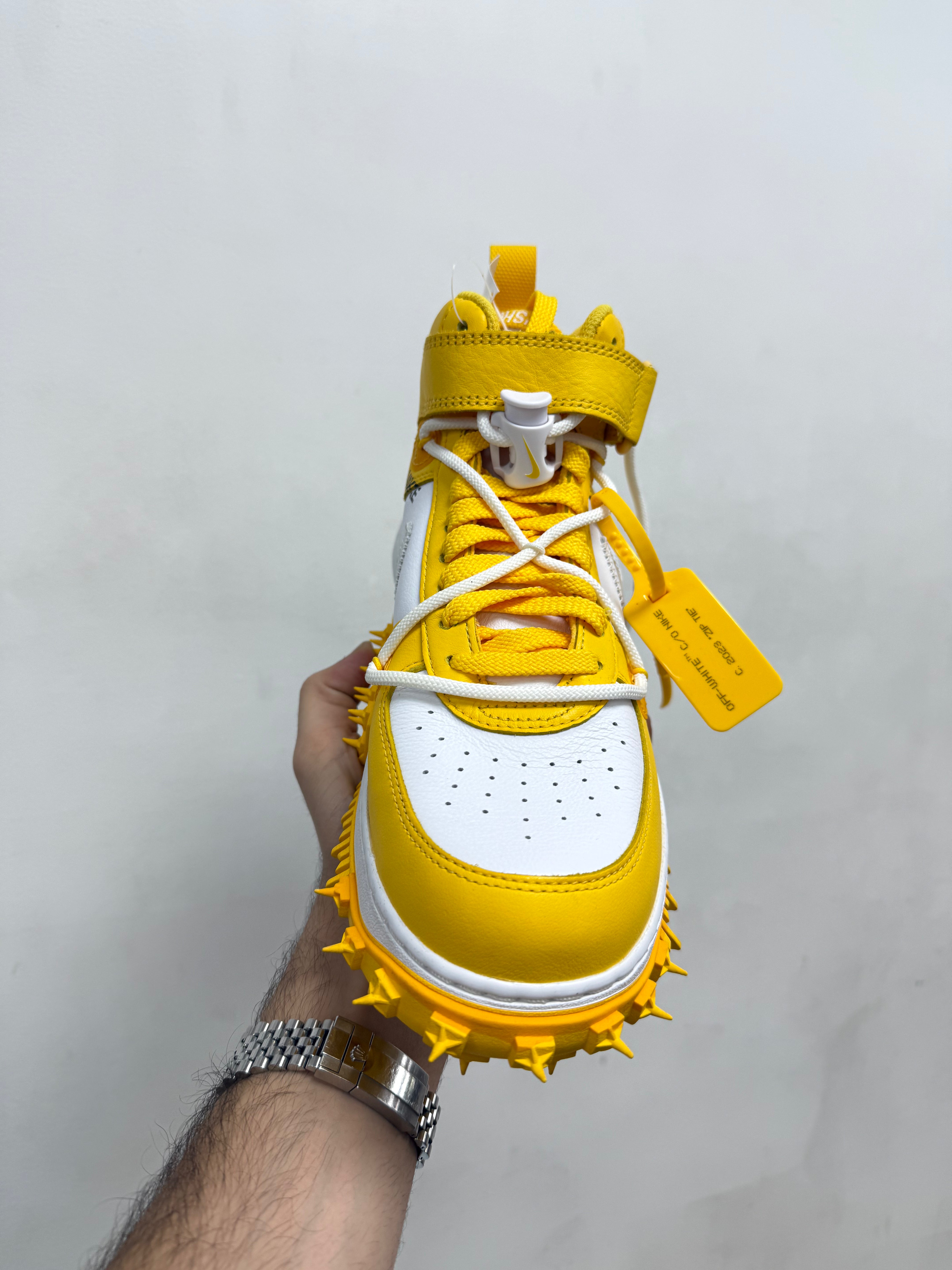 Nike Off White AF1 Mid Varsity Maize Sneakers