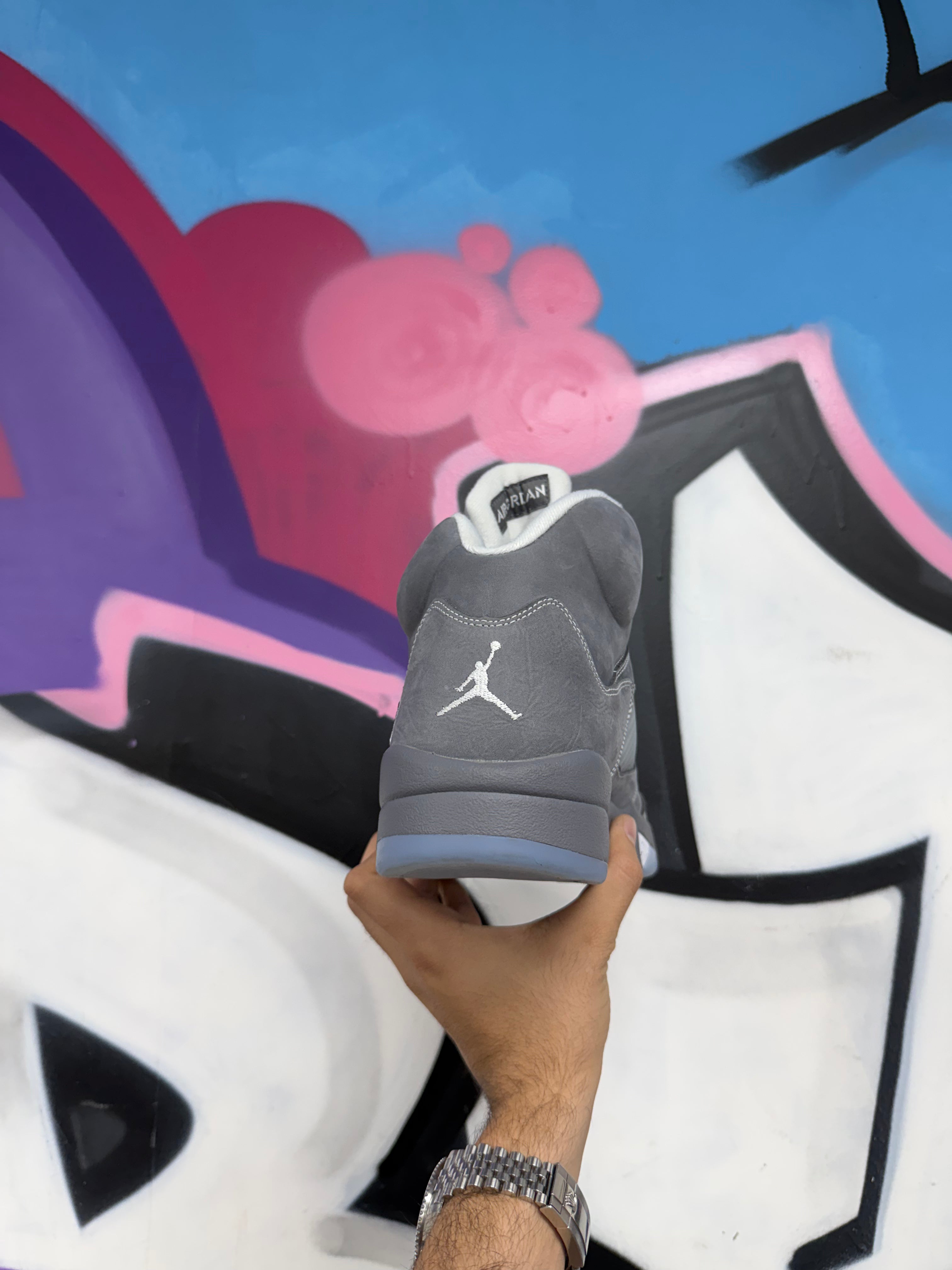 Jordan 5 Wolf Grey Sneakers