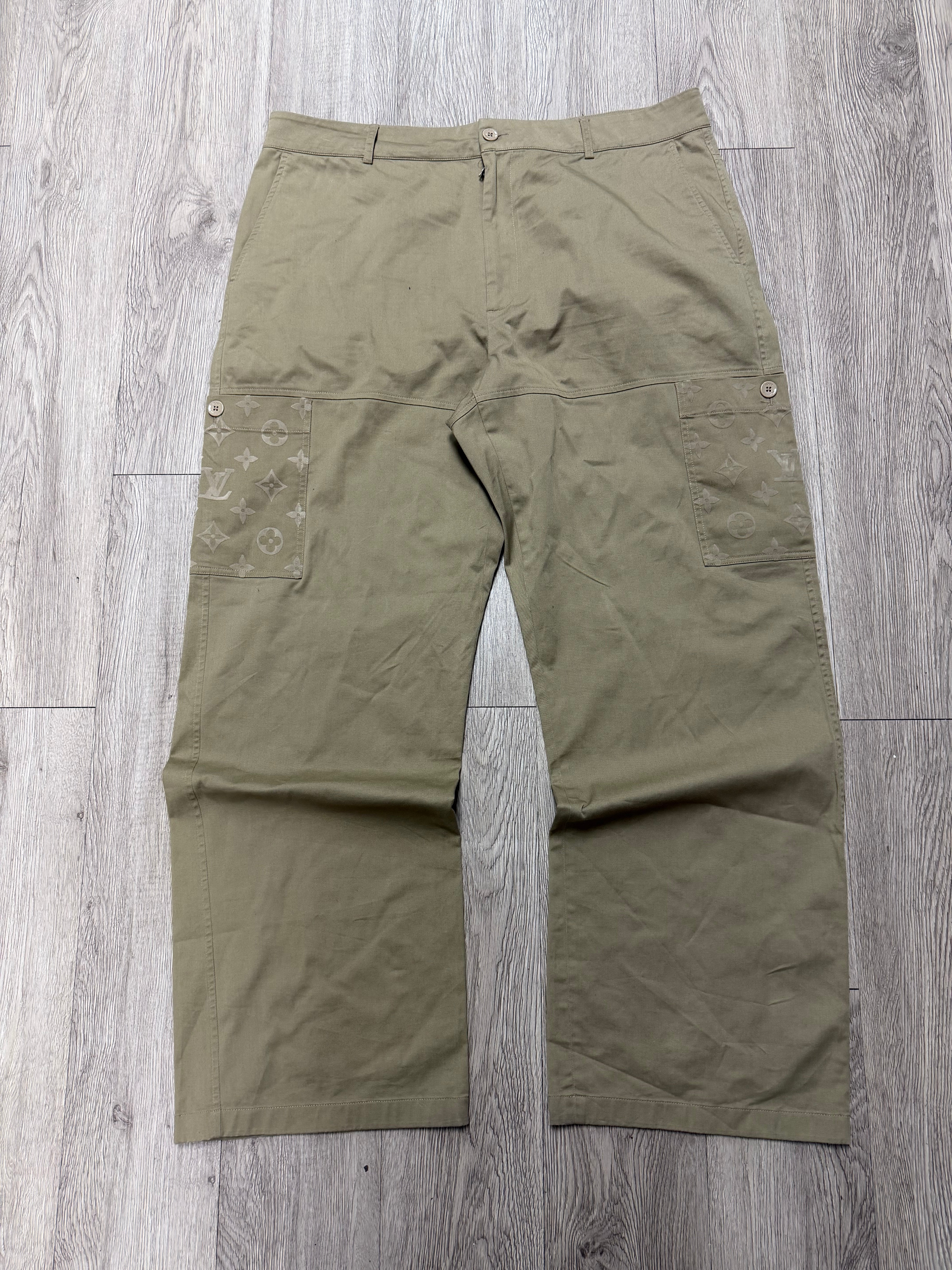 Louis Vuitton Beige Monogram Side Carpenter (58) Pants