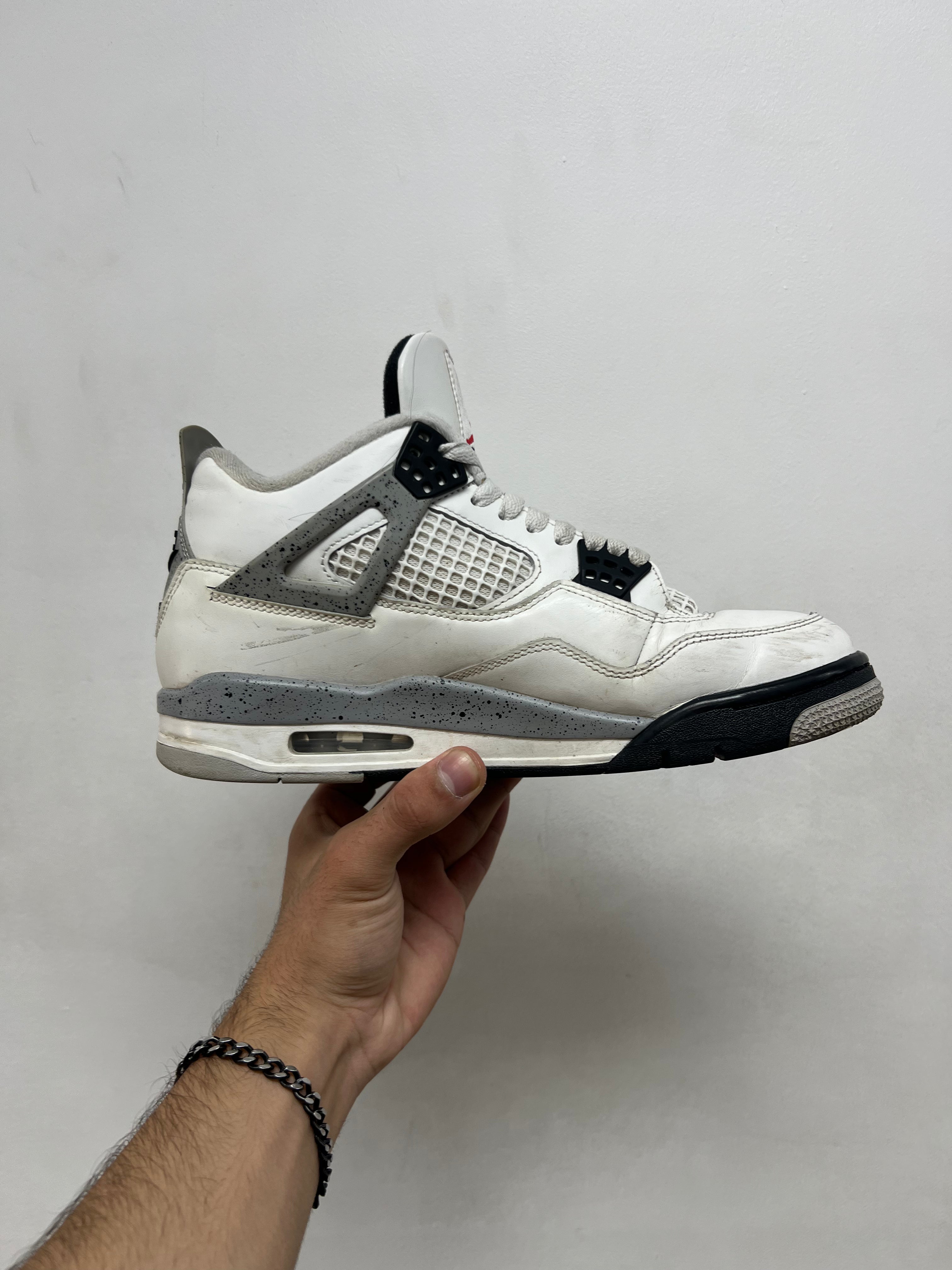 Jordan 4 White Cement (No Insoles) Sneakers