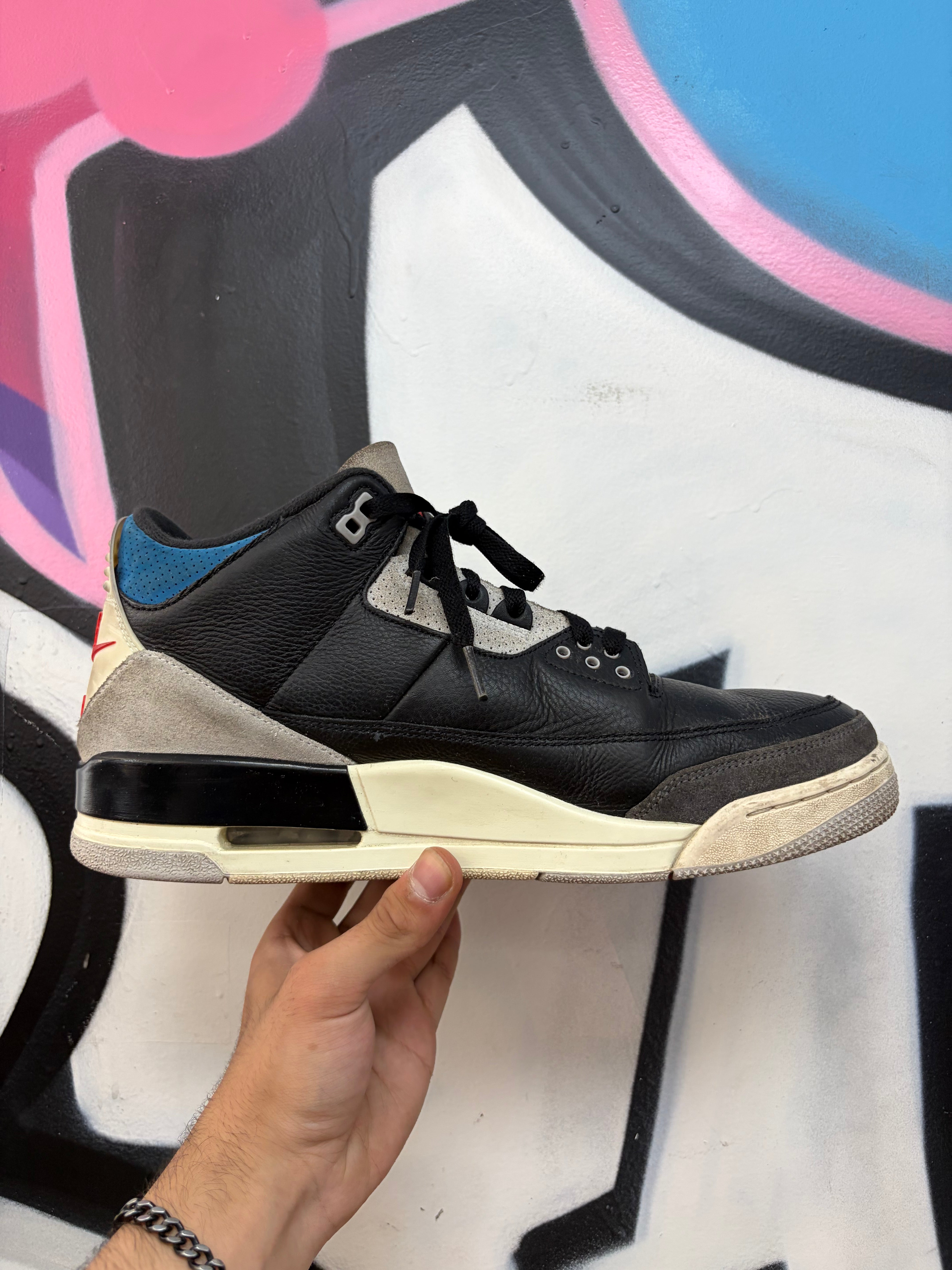 Jordan 3 Rare Air Sneakers