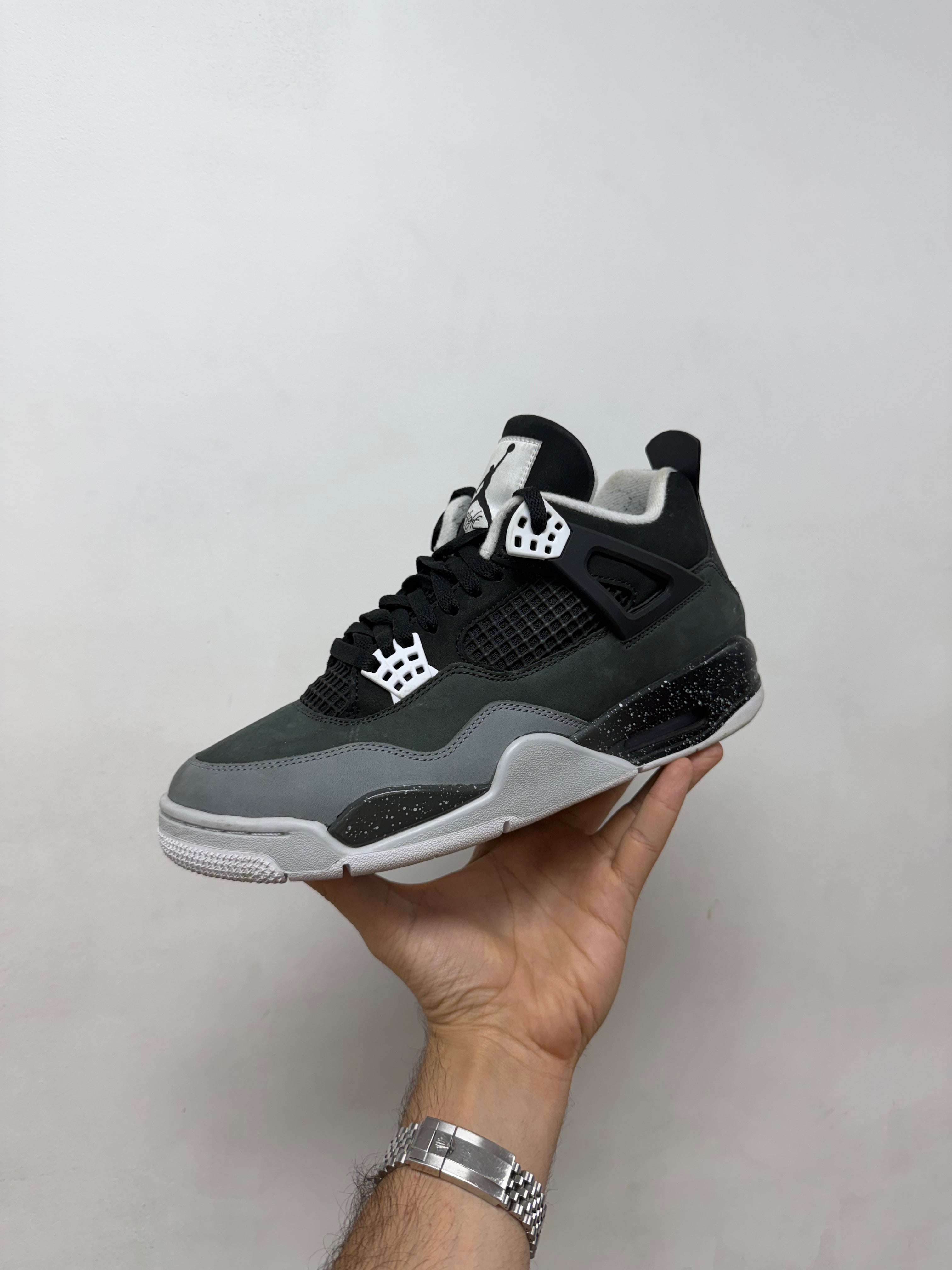 Jordan 4 Fear Sneakers