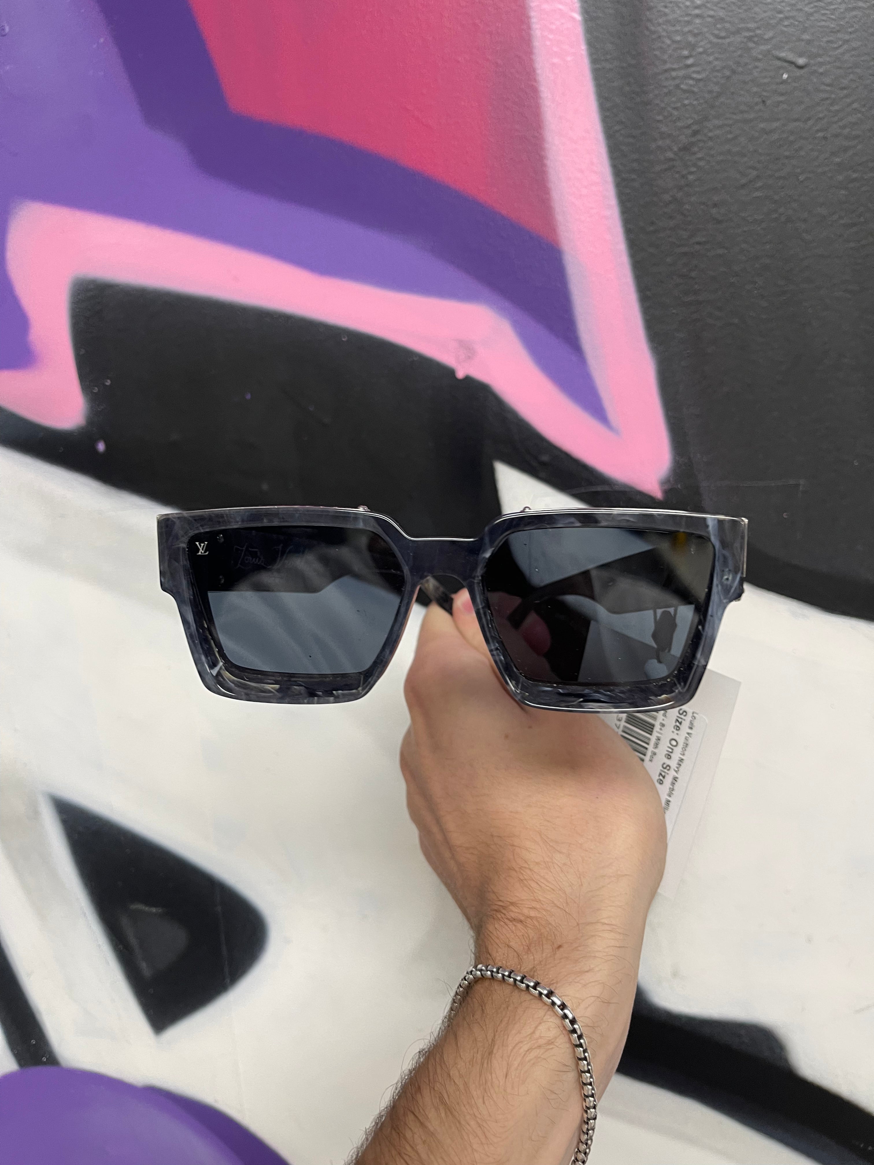 Louis Vuitton Navy Marble Mllionaire Sunglasses