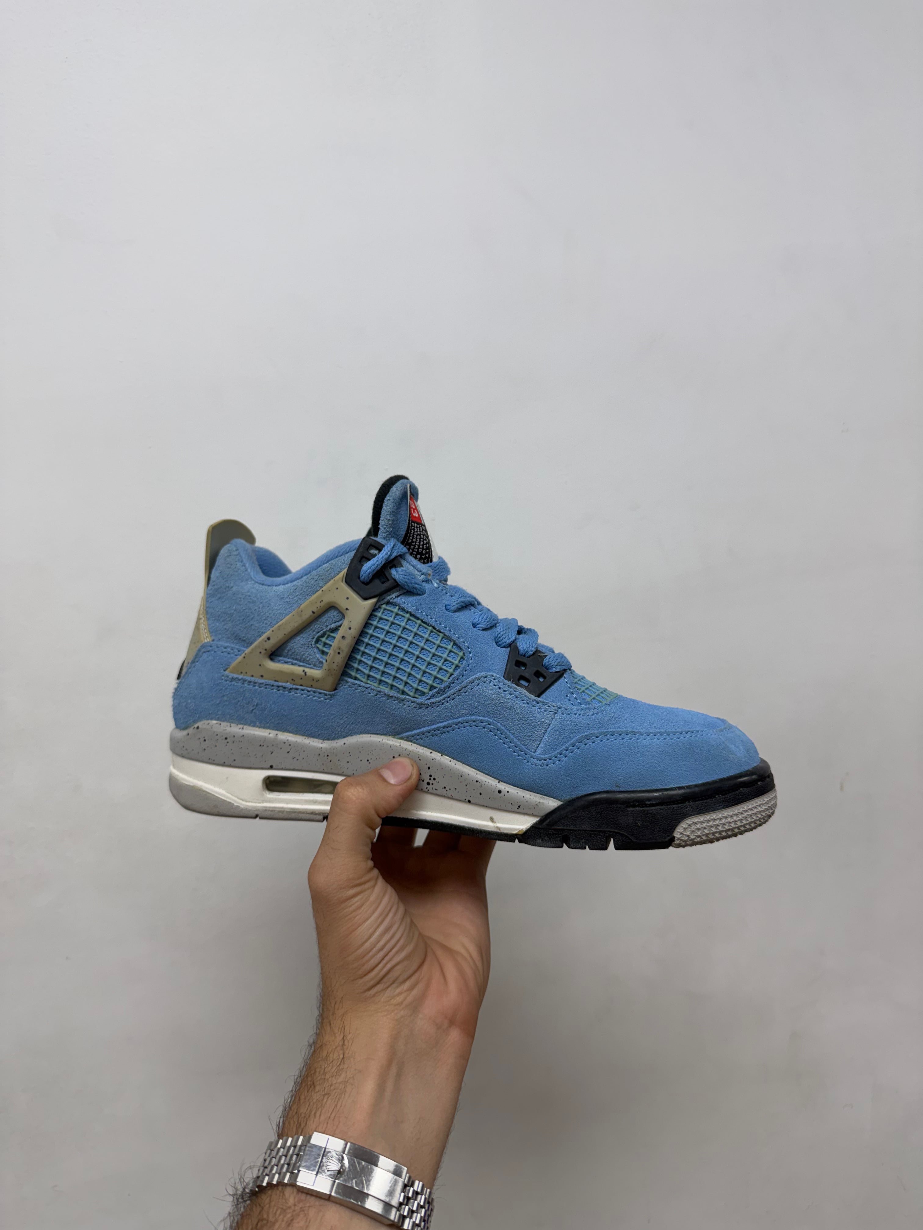 Jordan 4 University Blue Sneakers