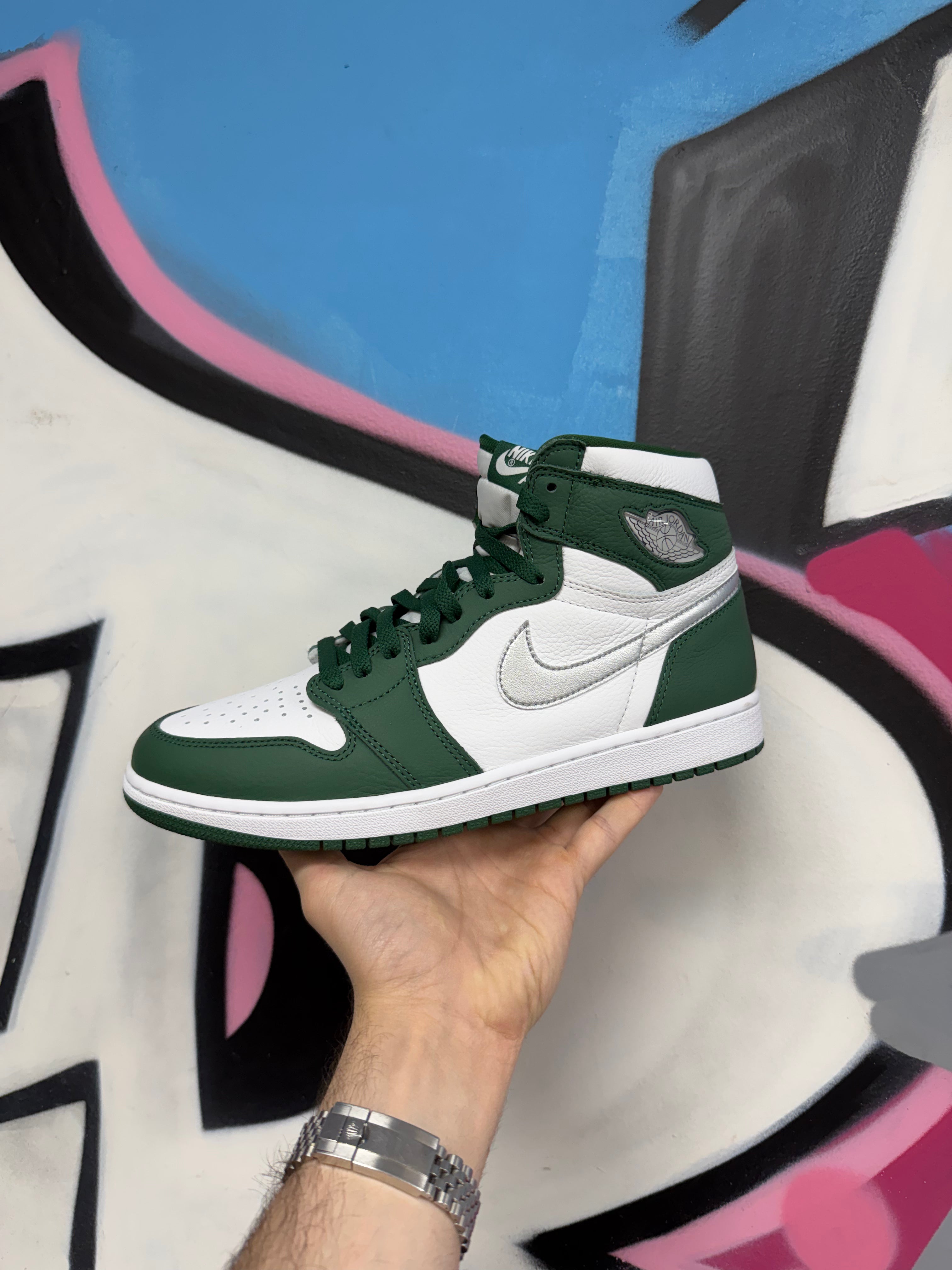 Jordan 1 Gorge Green Sneakers