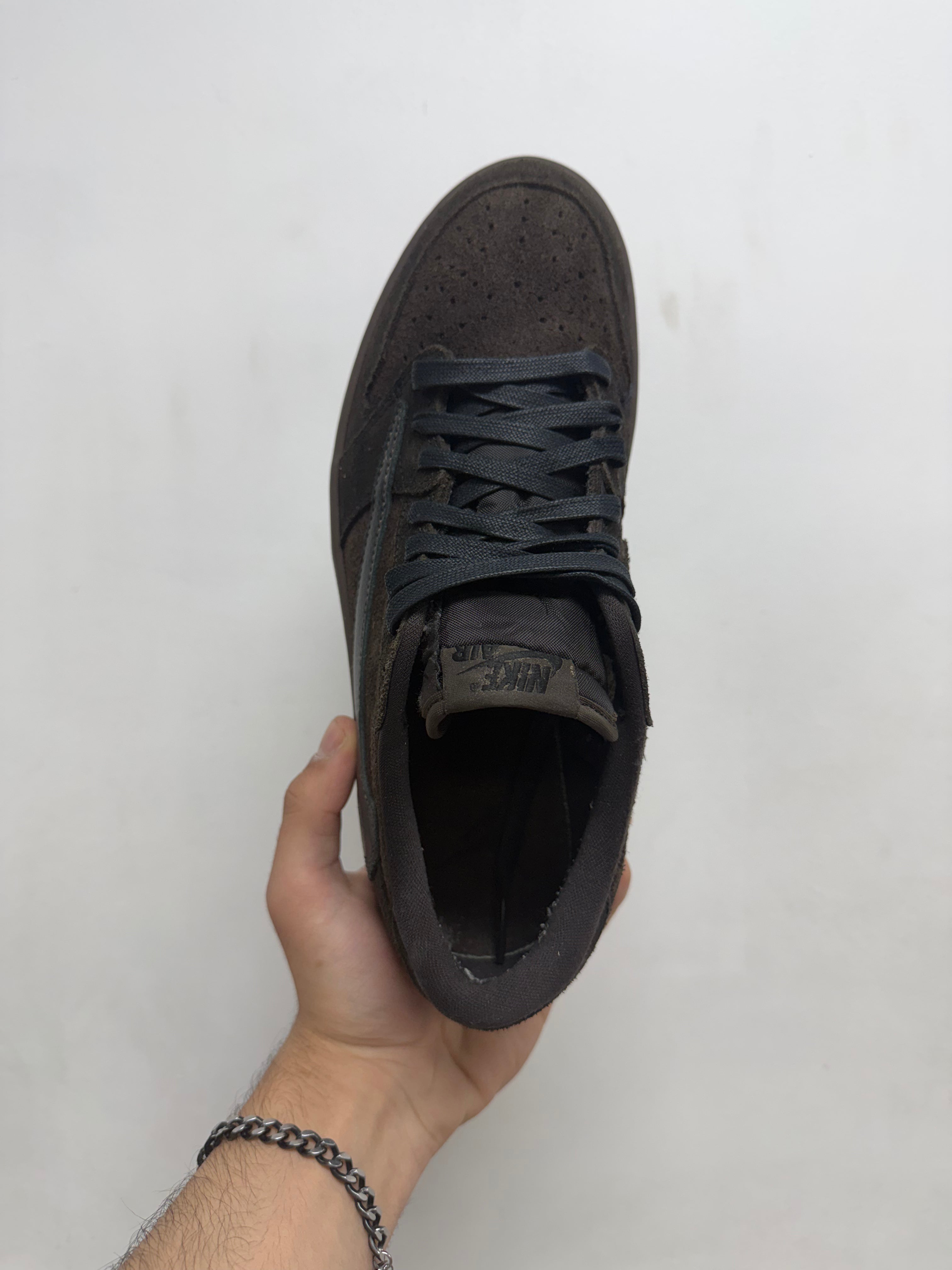 Jordan 1 Low Travis Scott Brown Velvet Sneakers