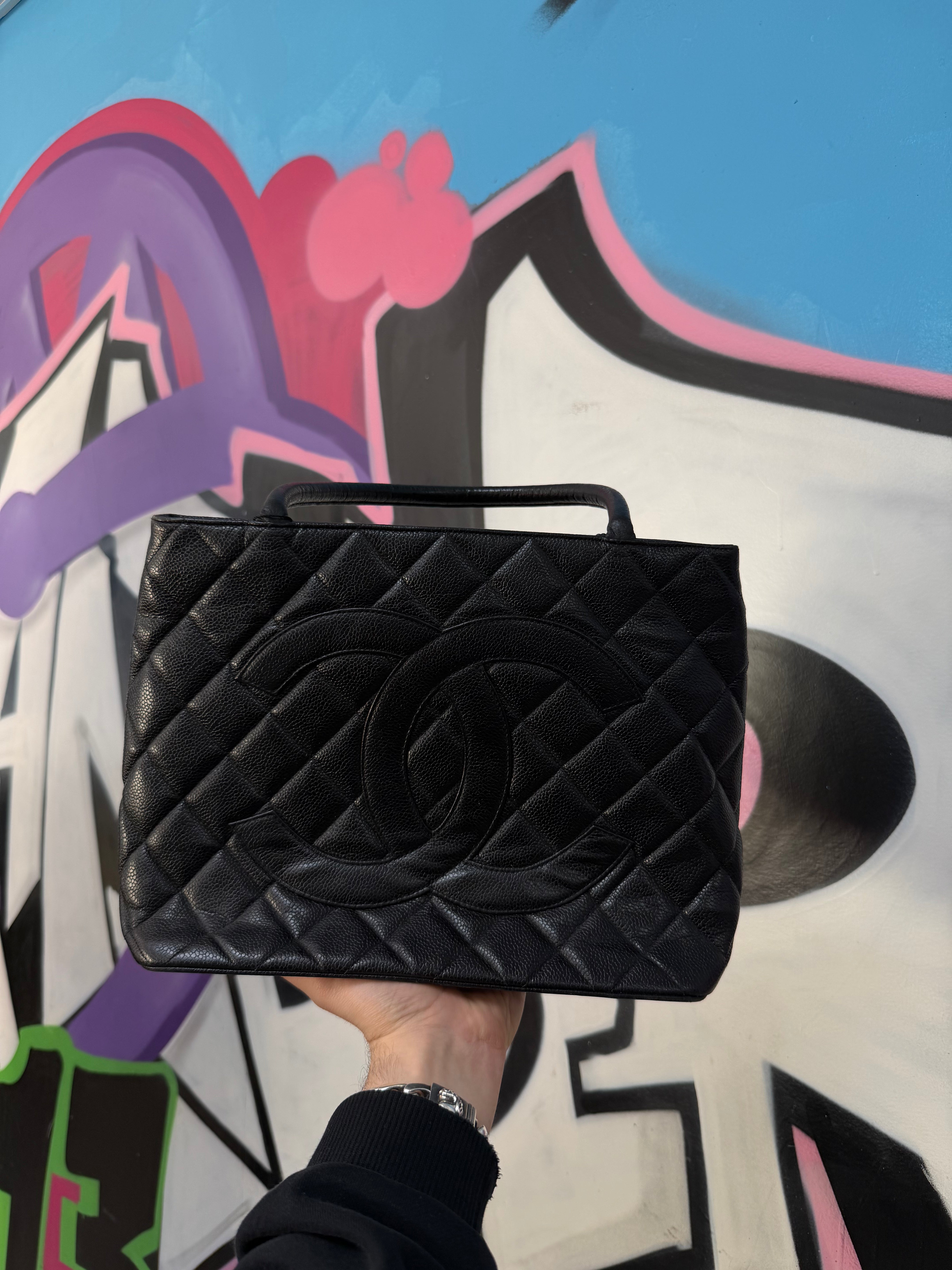 Chanel Bag Hobo Black Quilted Used OS