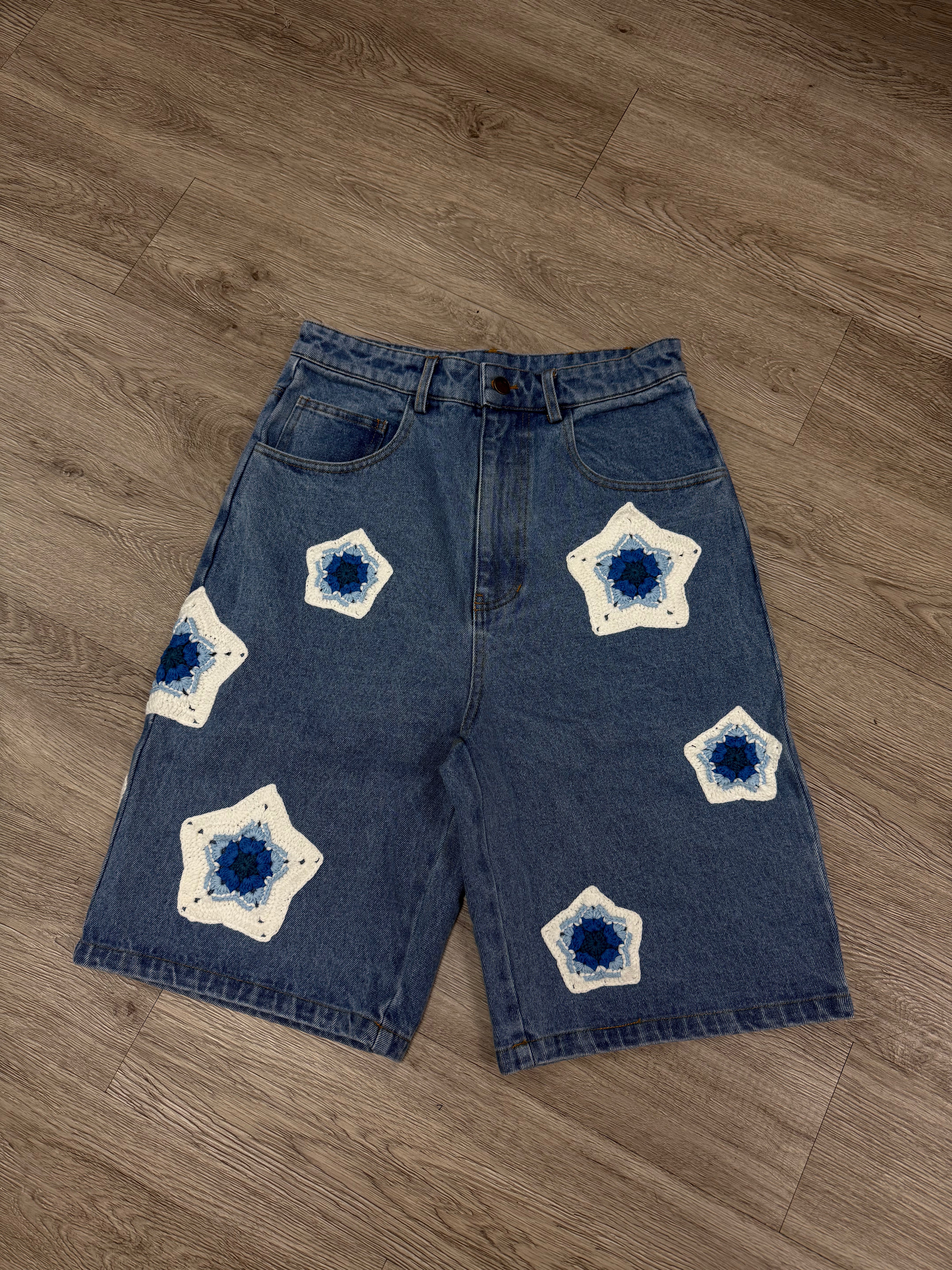 Arkyve White Star Crochet Black Denim Shorts