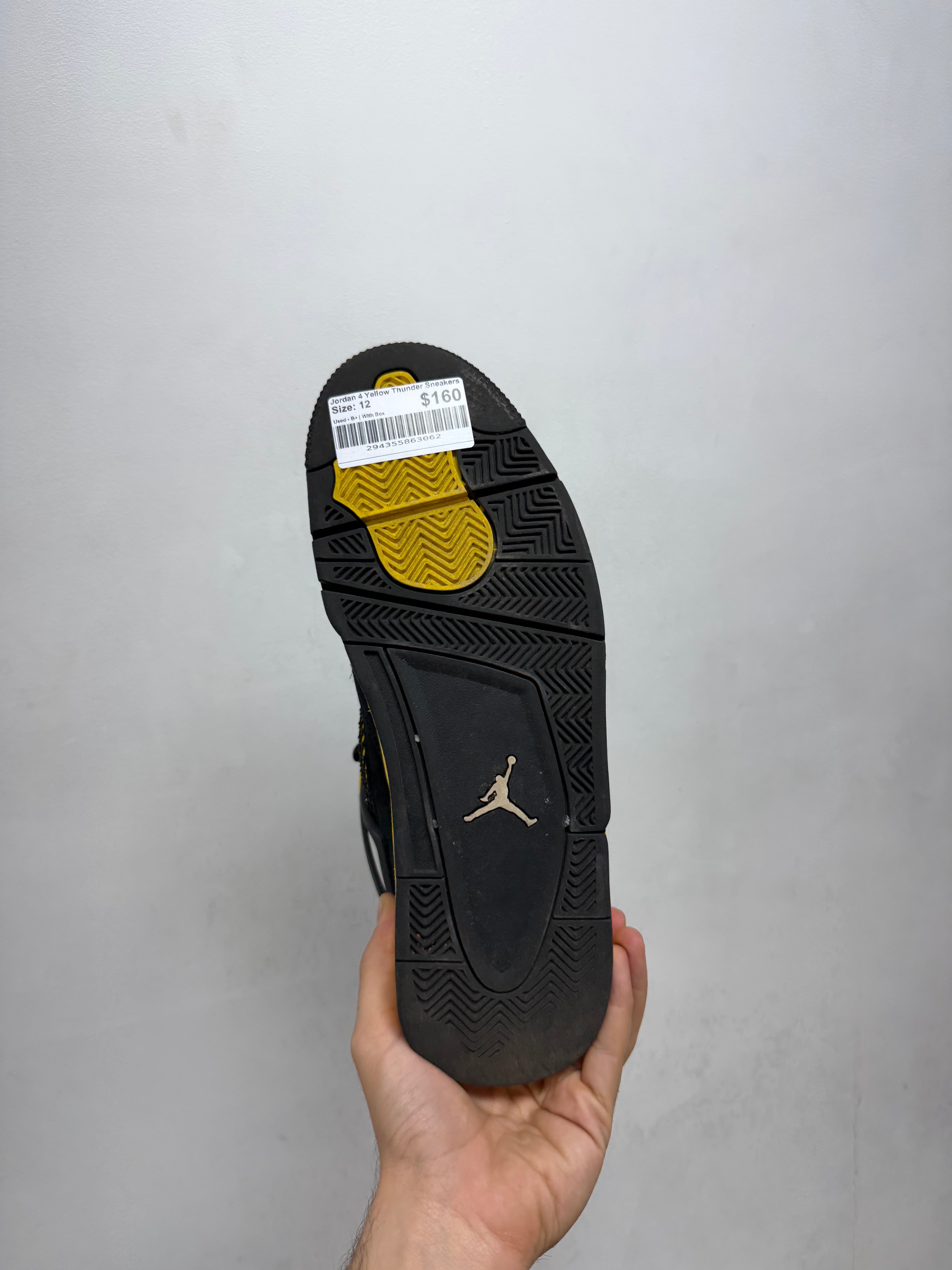 Jordan 4 Yellow Thunder Sneakers