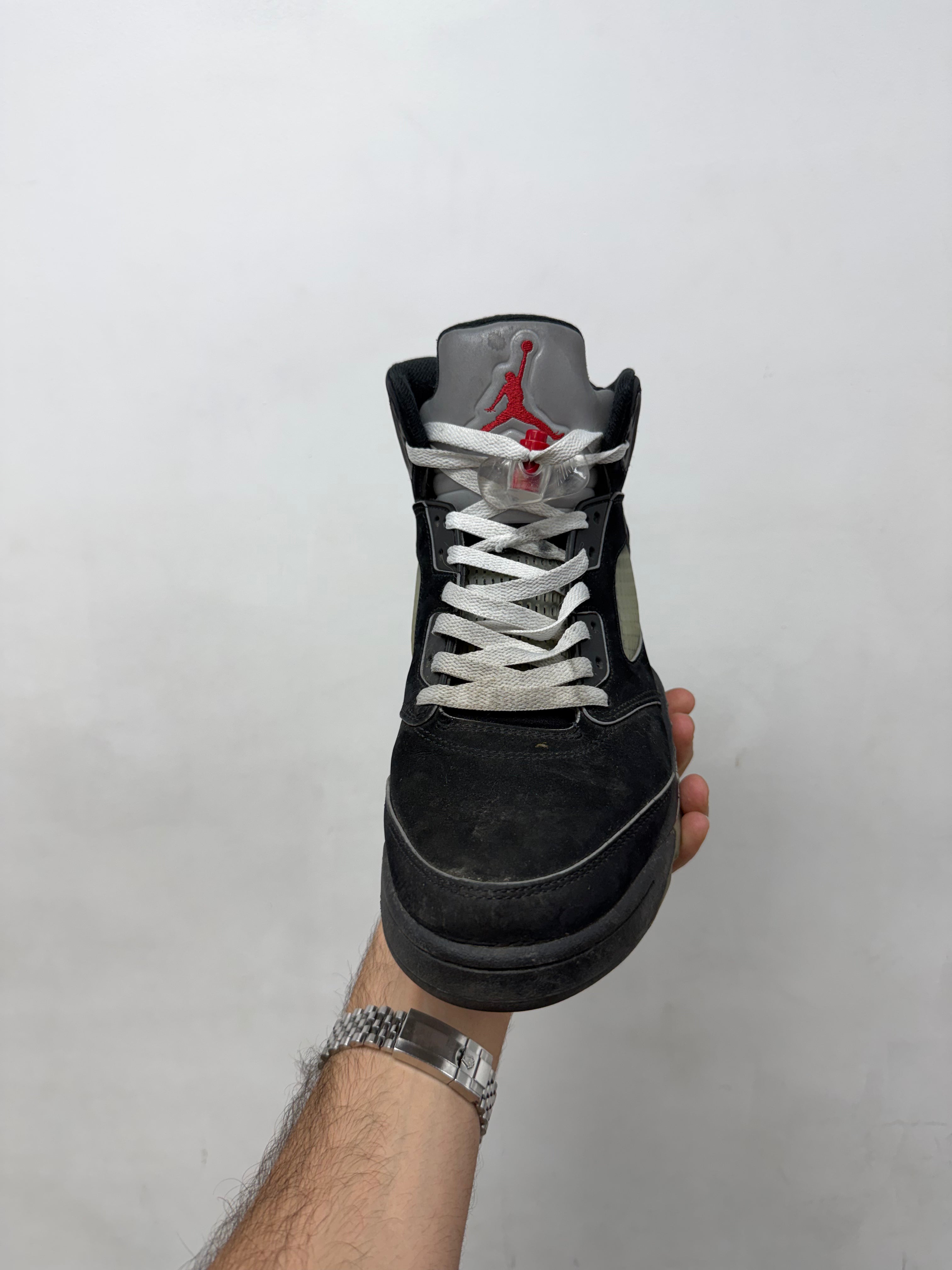 Jordan 5 Metallic Sneakers