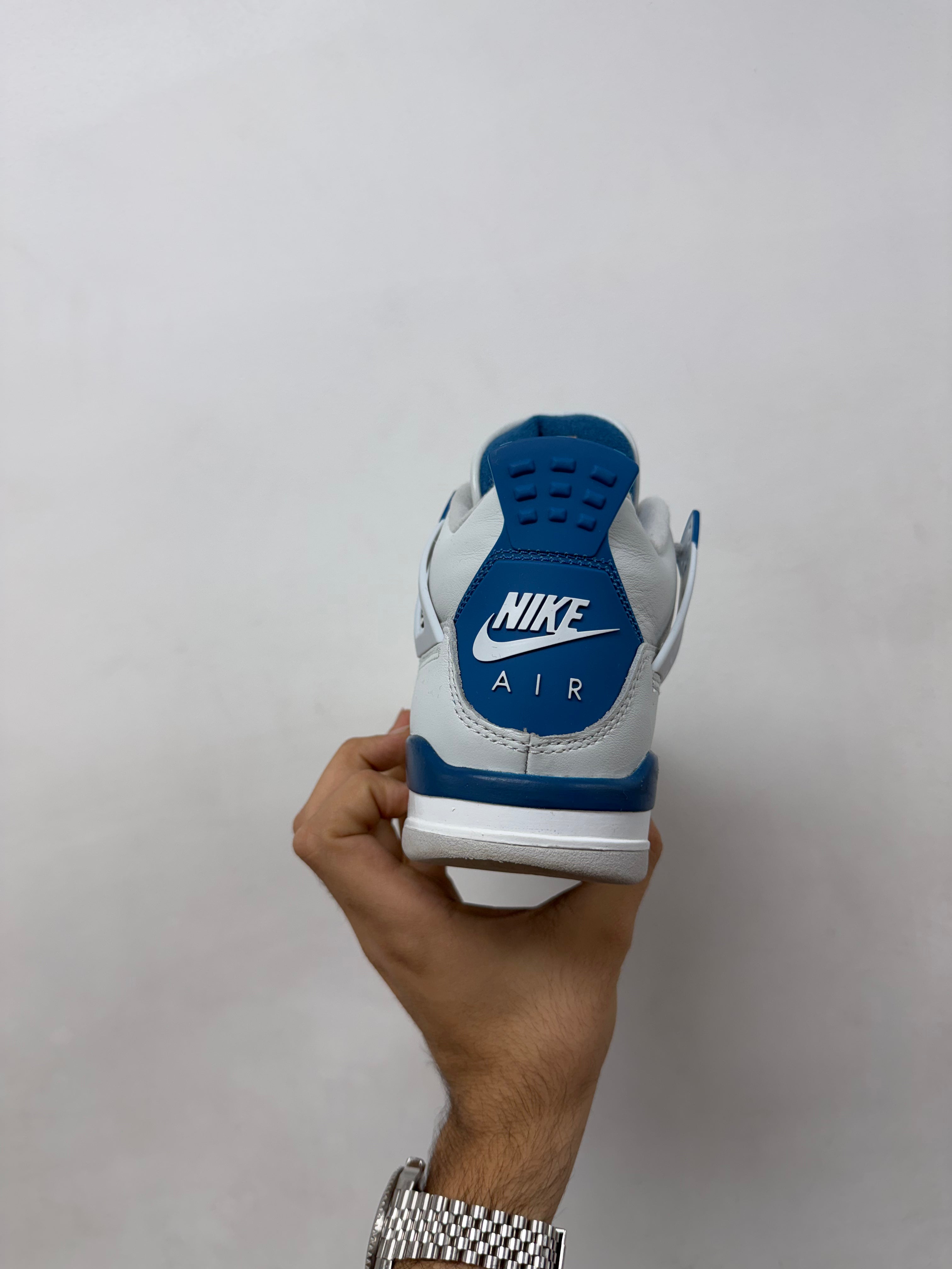 Jordan 4 Military Blue Sneakers
