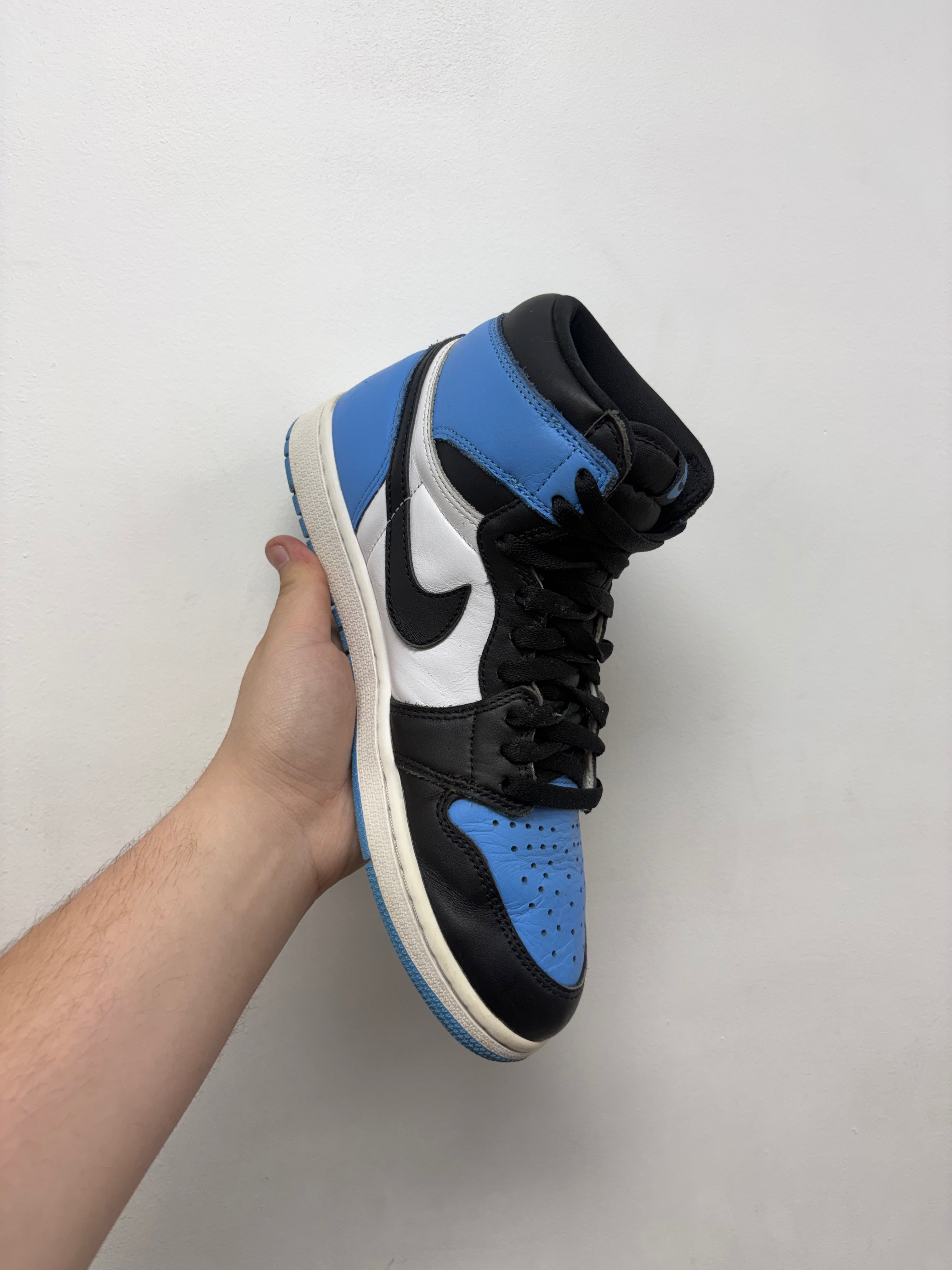 Jordan 1 UNC Toe Sneakers