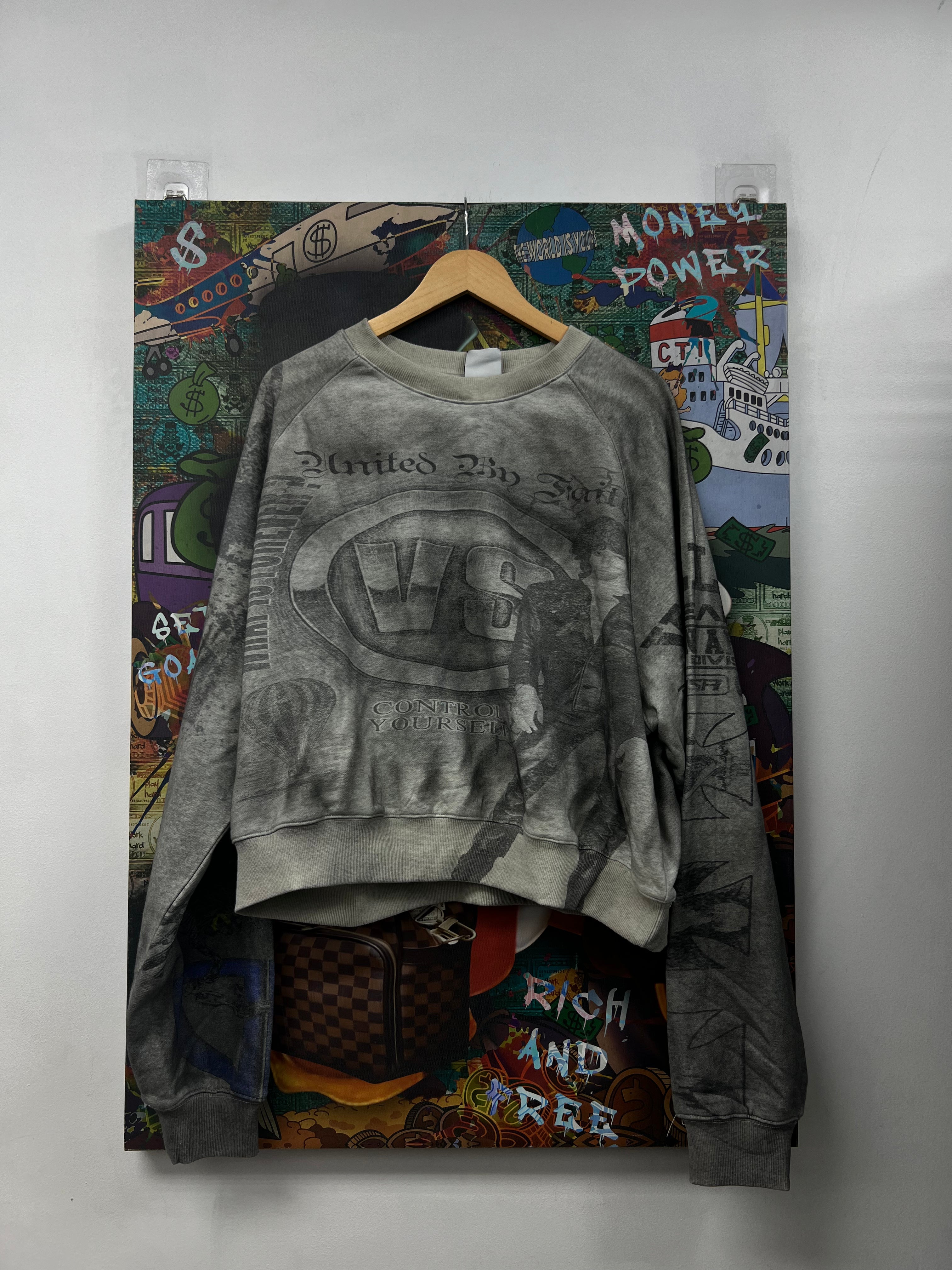 Vale Stone Grey Crewneck
