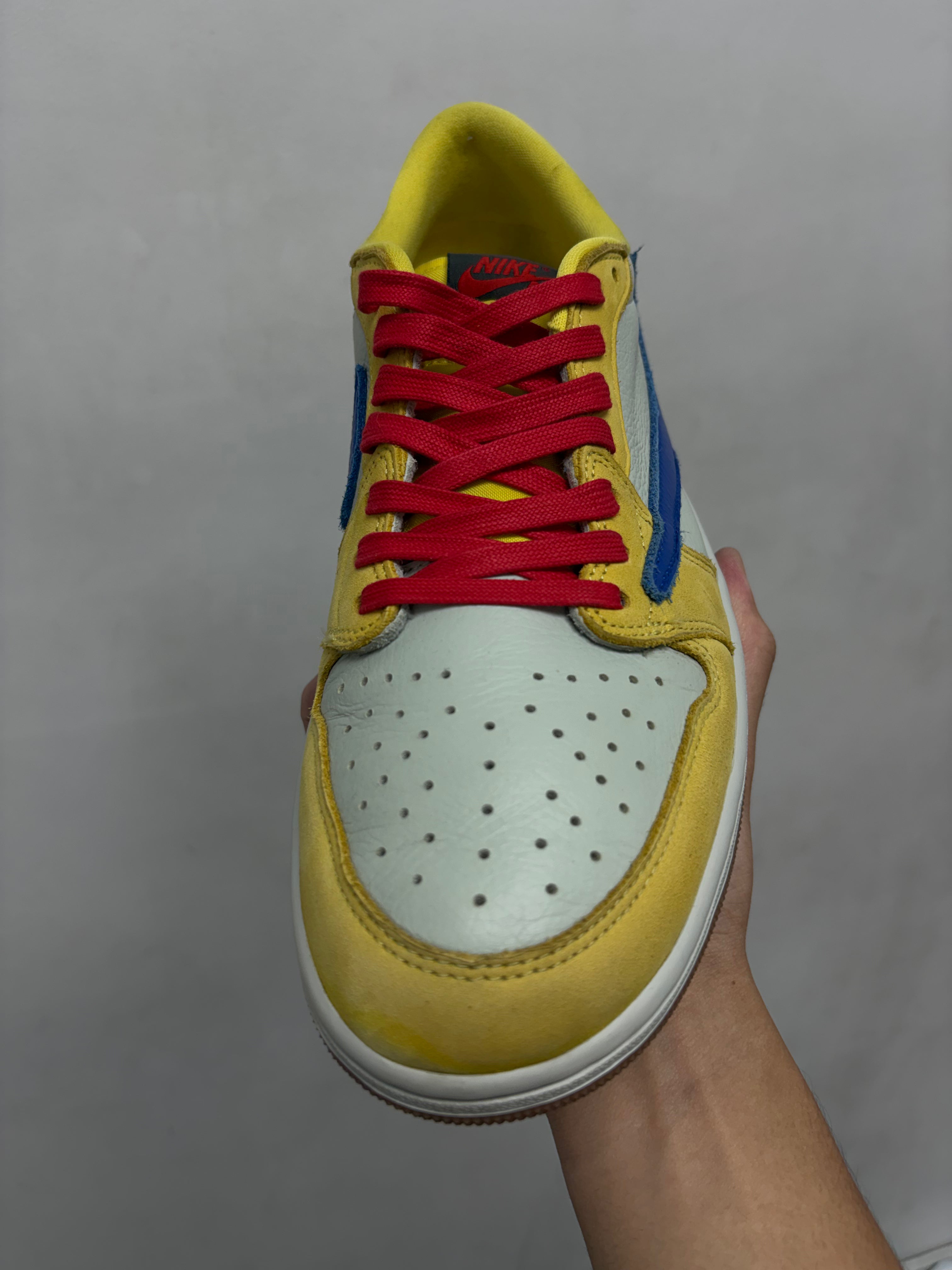 Jordan 1 Low Travis Scott Canary Yellow Sneakers