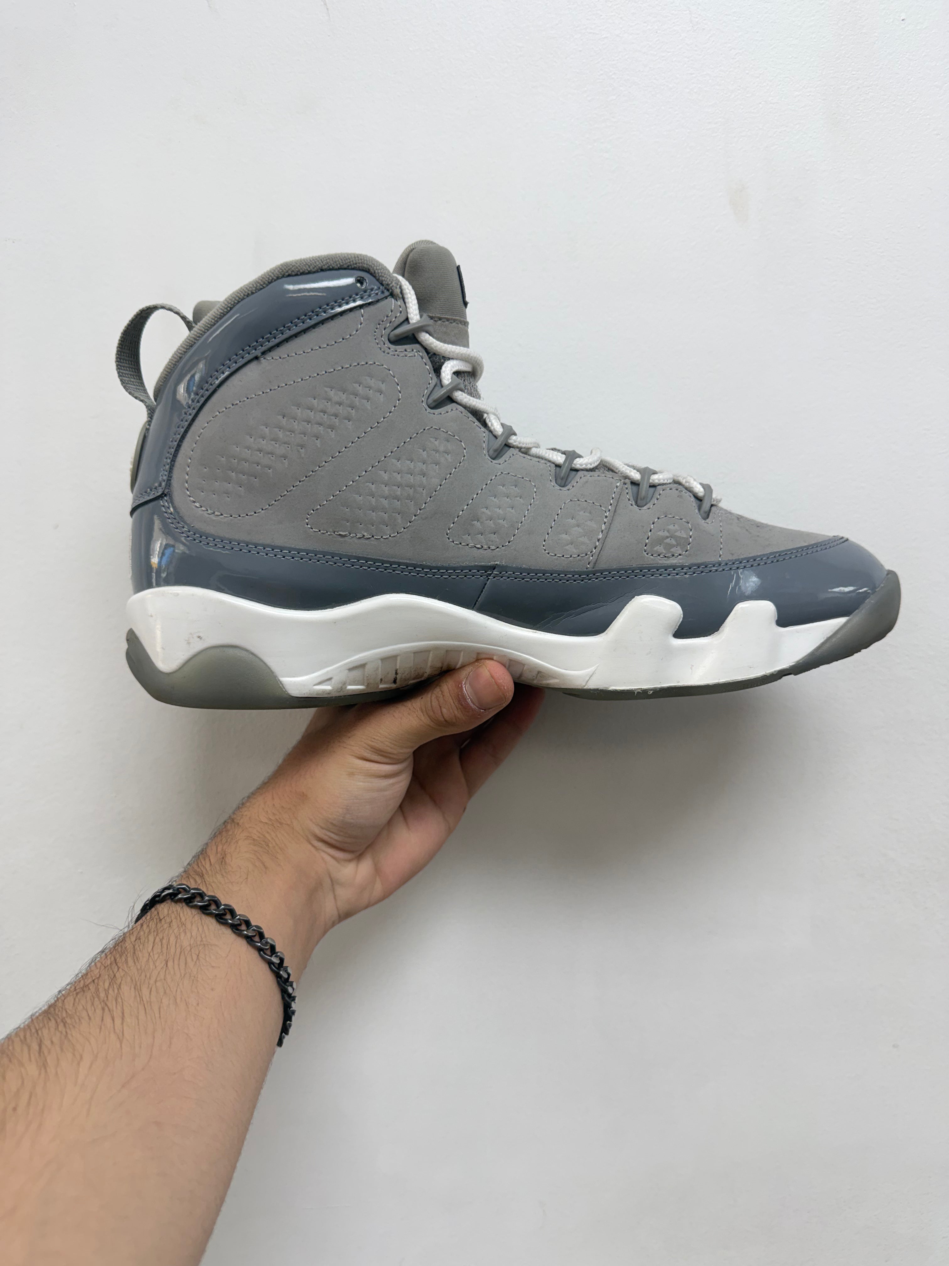 Jordan 9 Cool Grey Sneakers