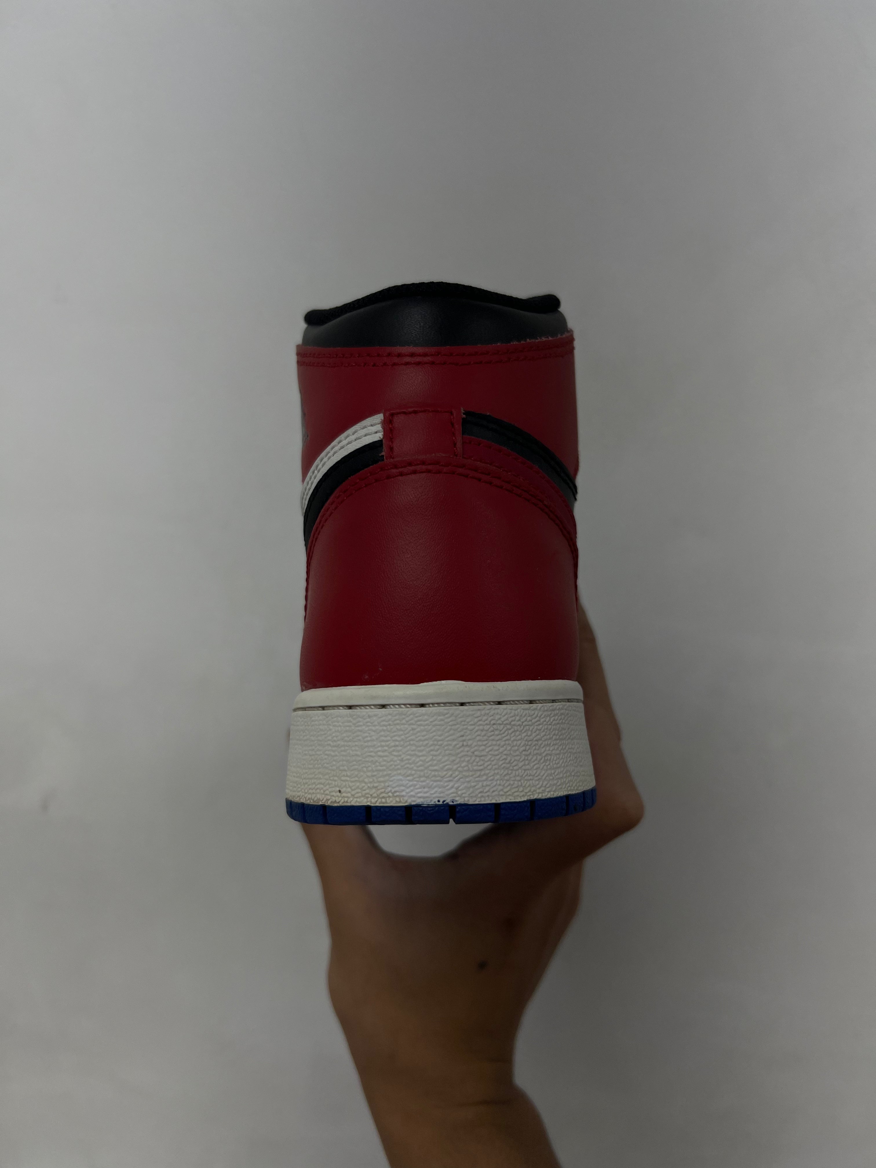 Nike Jordan 1 Top 3 Sneakers
