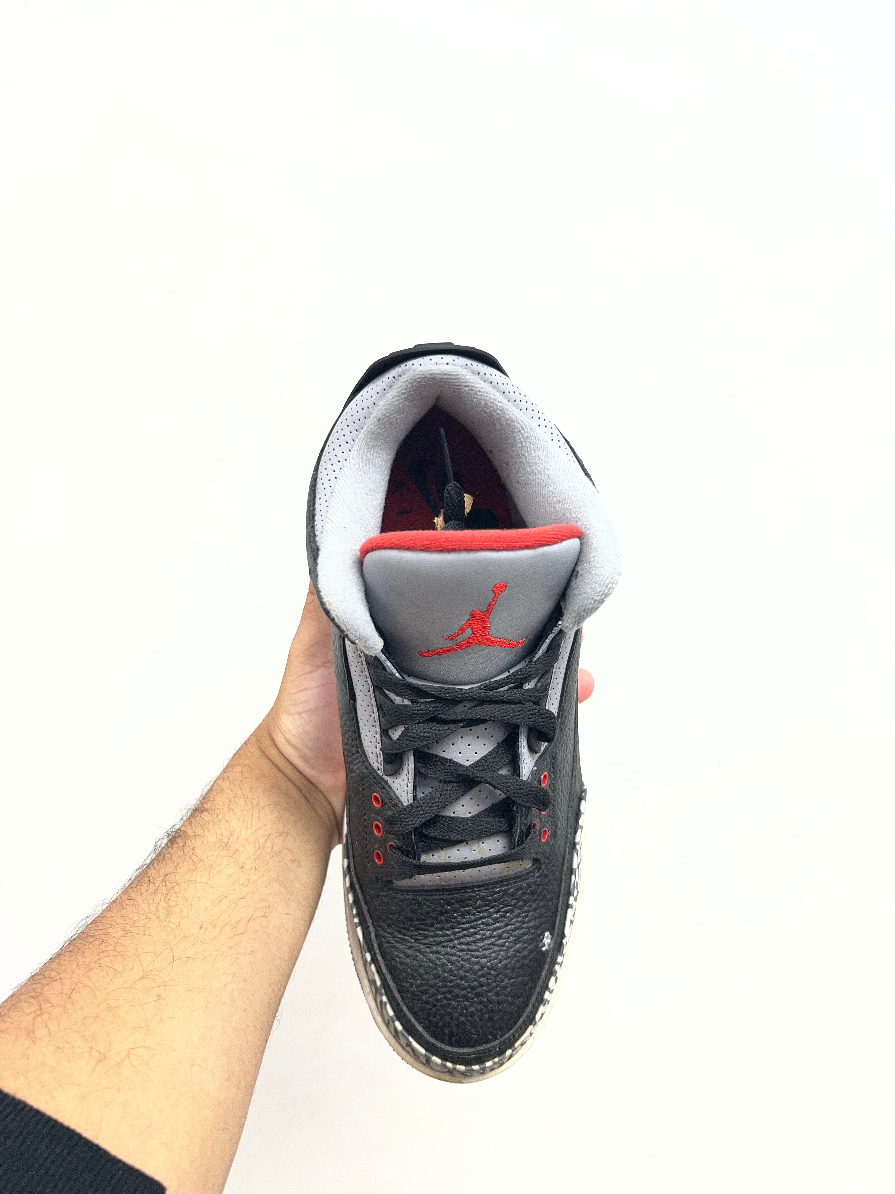 Jordan 3 Black Cement (2018) Sneakers
