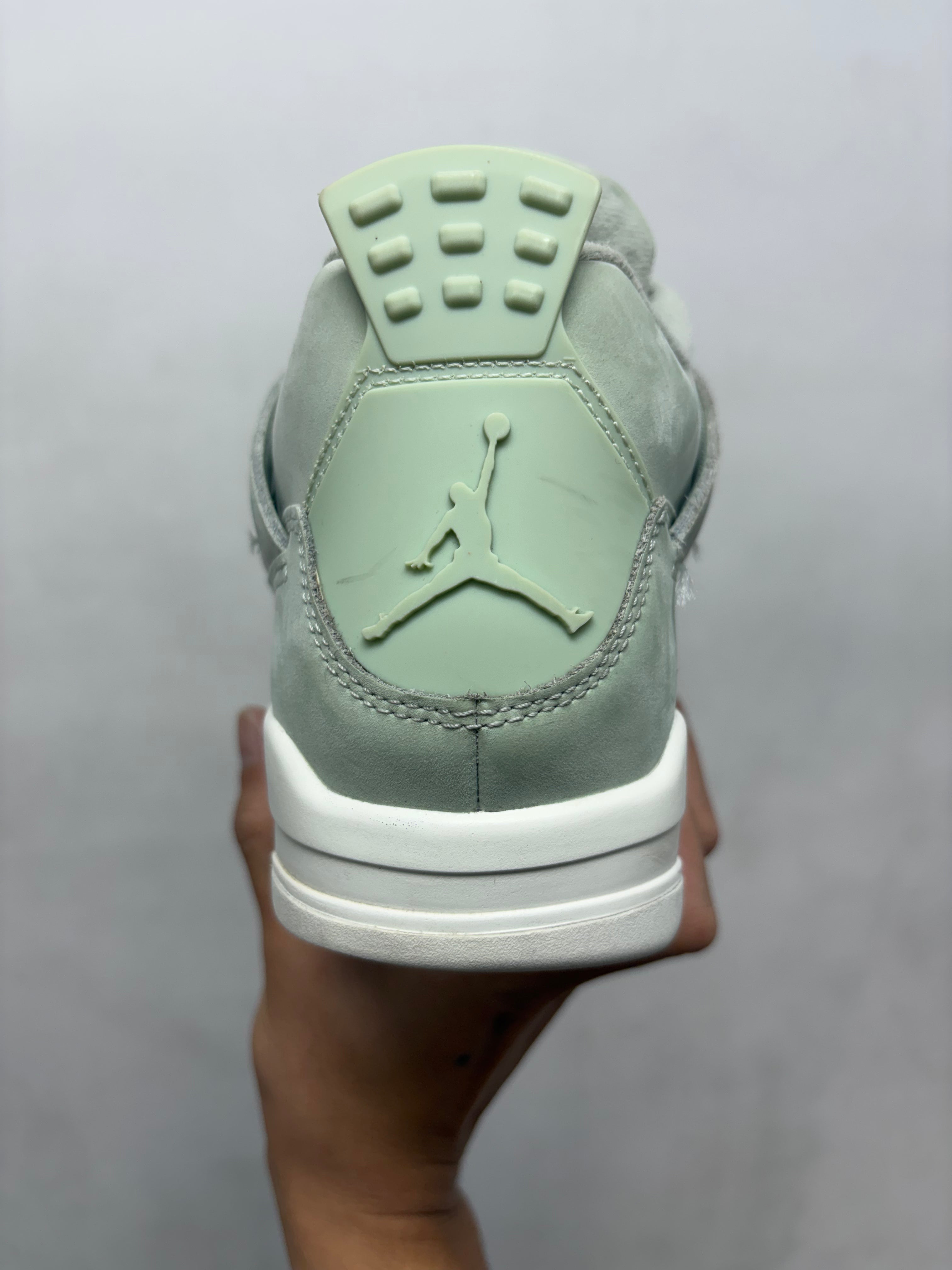 Jordan 4 Seafoam Sneakers