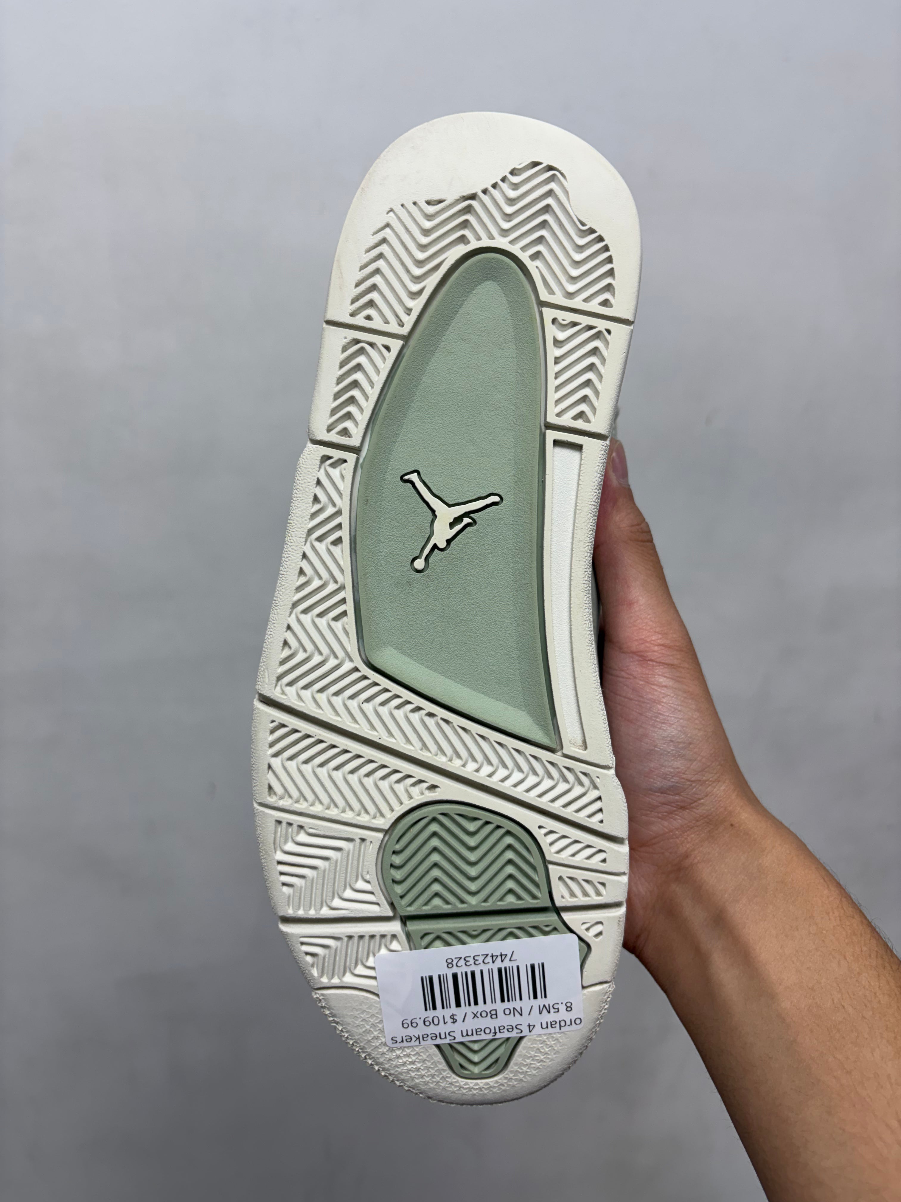 Jordan 4 Seafoam Sneakers