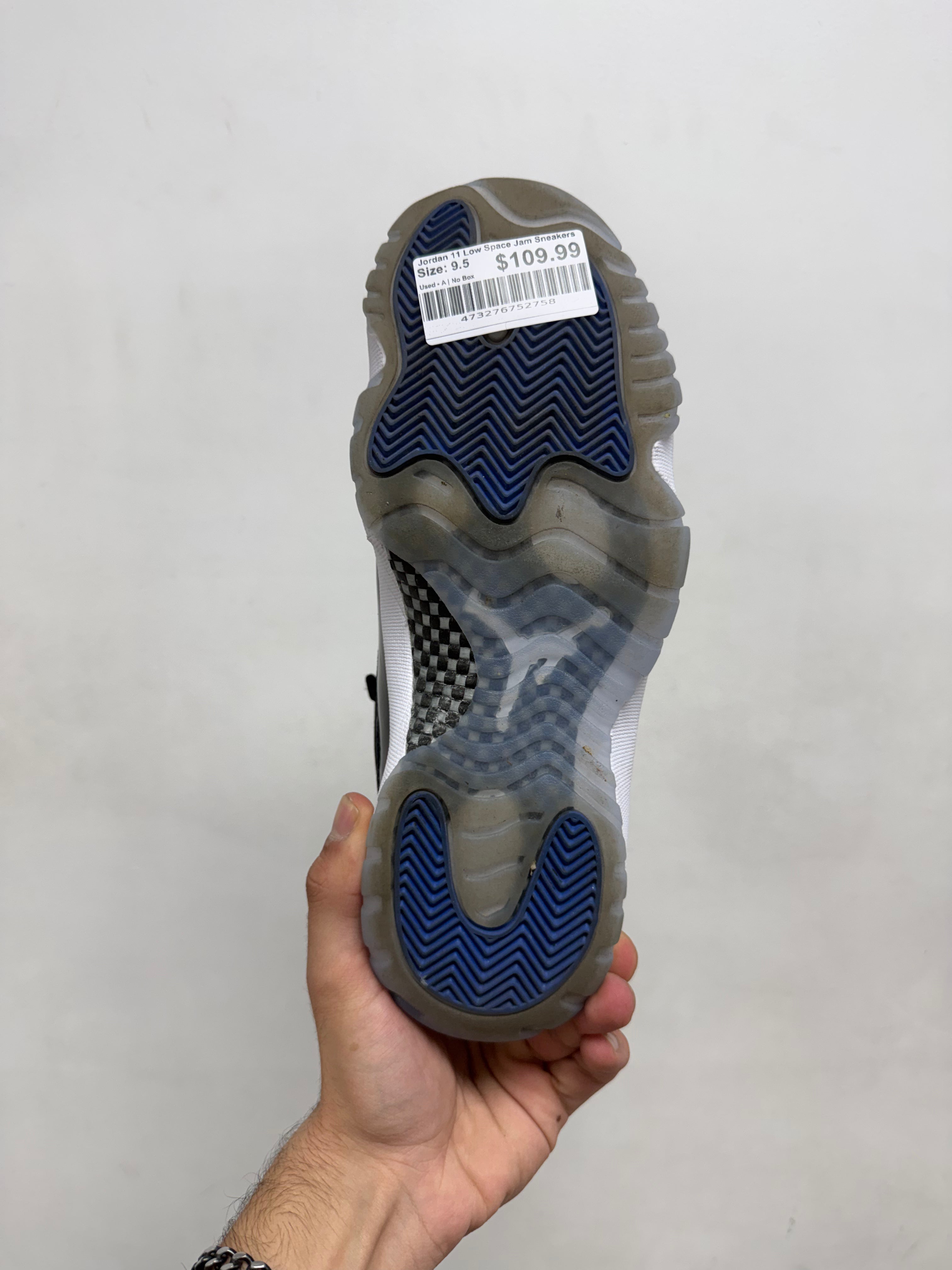 Jordan 11 Low Space Jam Sneakers