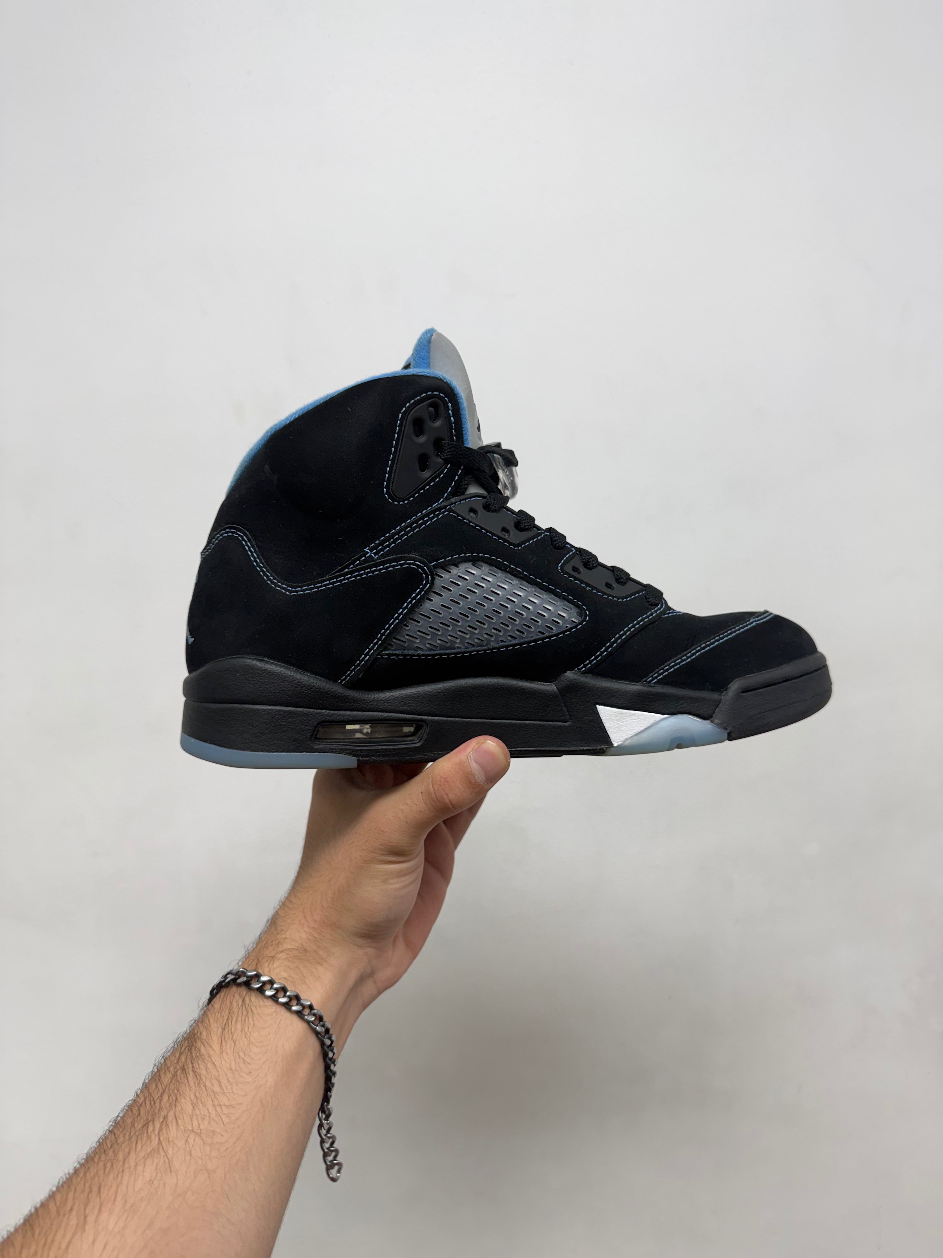 Jordan 5 University Blue Sneakers