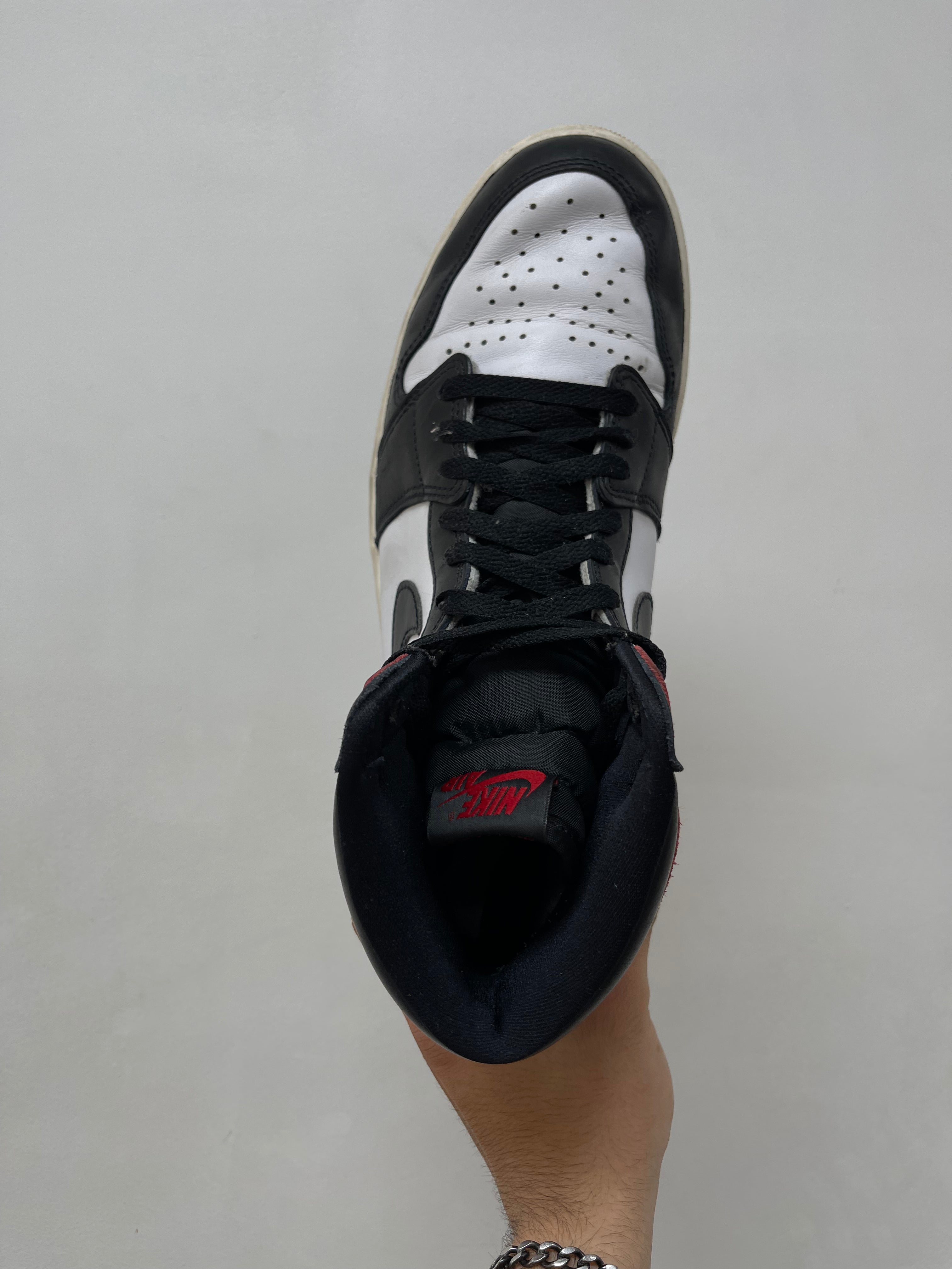 Jordan 1 Black Toe (2025) Sneakers