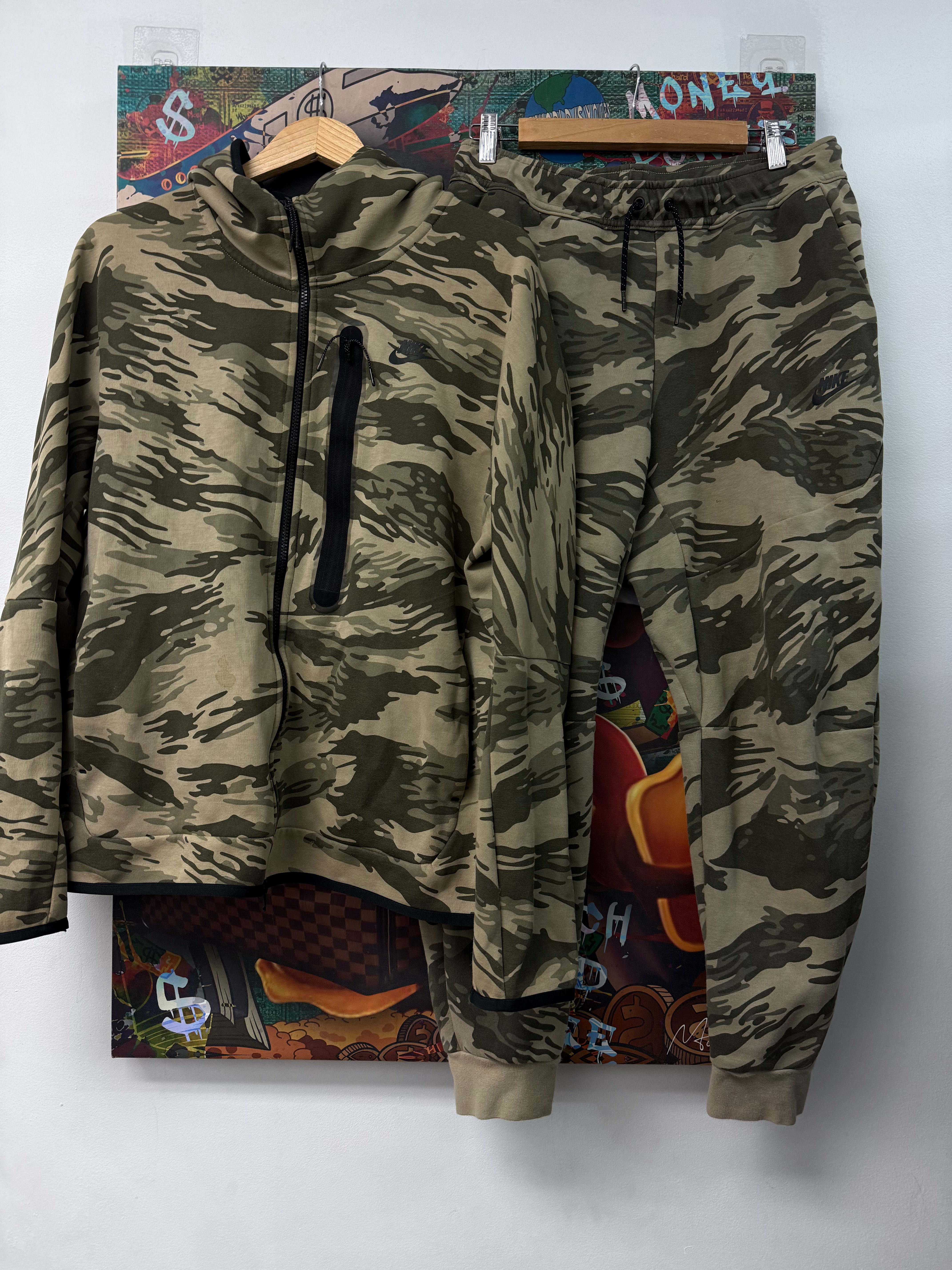Nike Green Camo Tech Sweatsuit