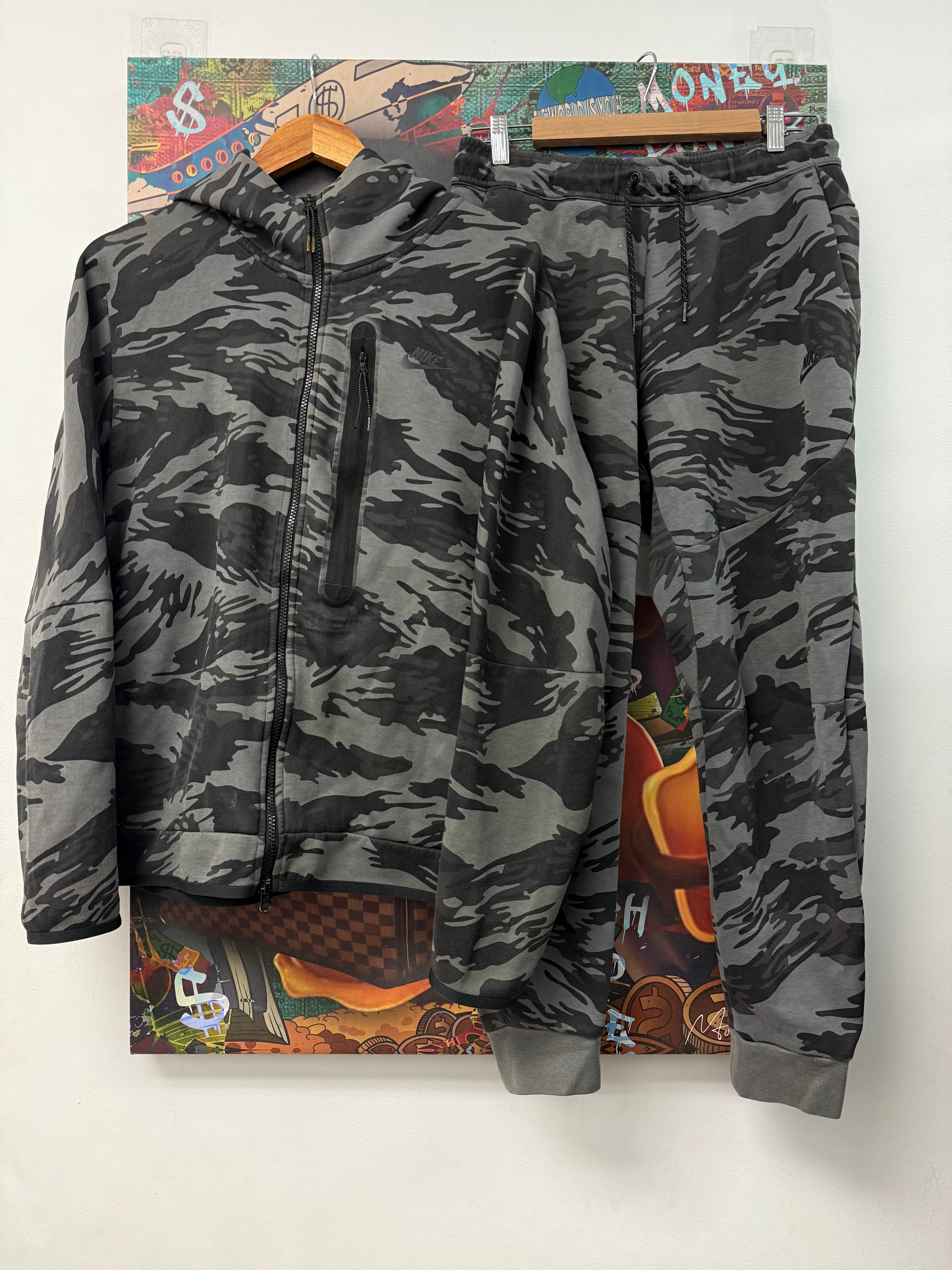 Nike Black Camo Tech Sweatsuit