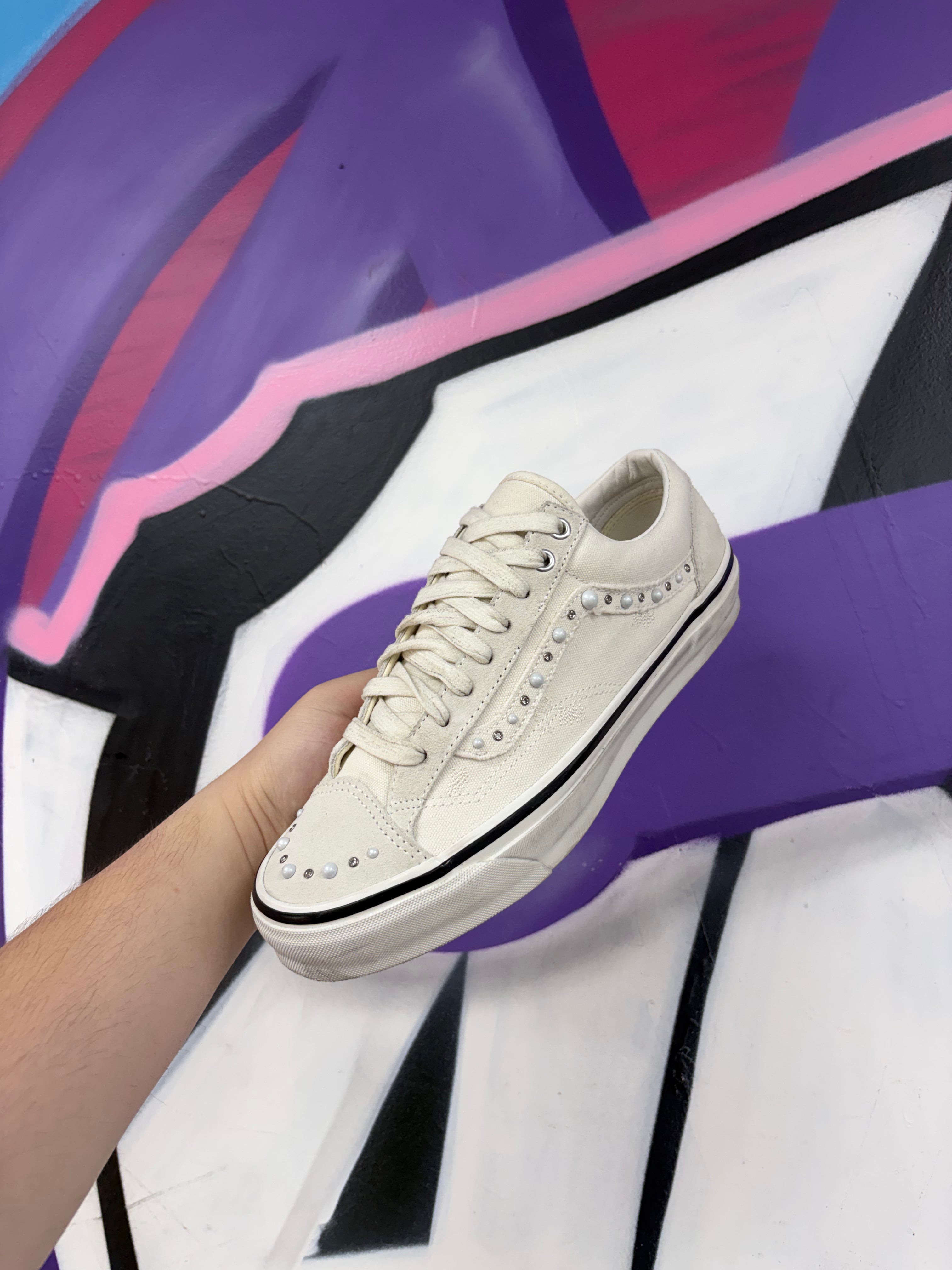 Vans White Marshmellow Pearlized Old Skool 36 Sneakers