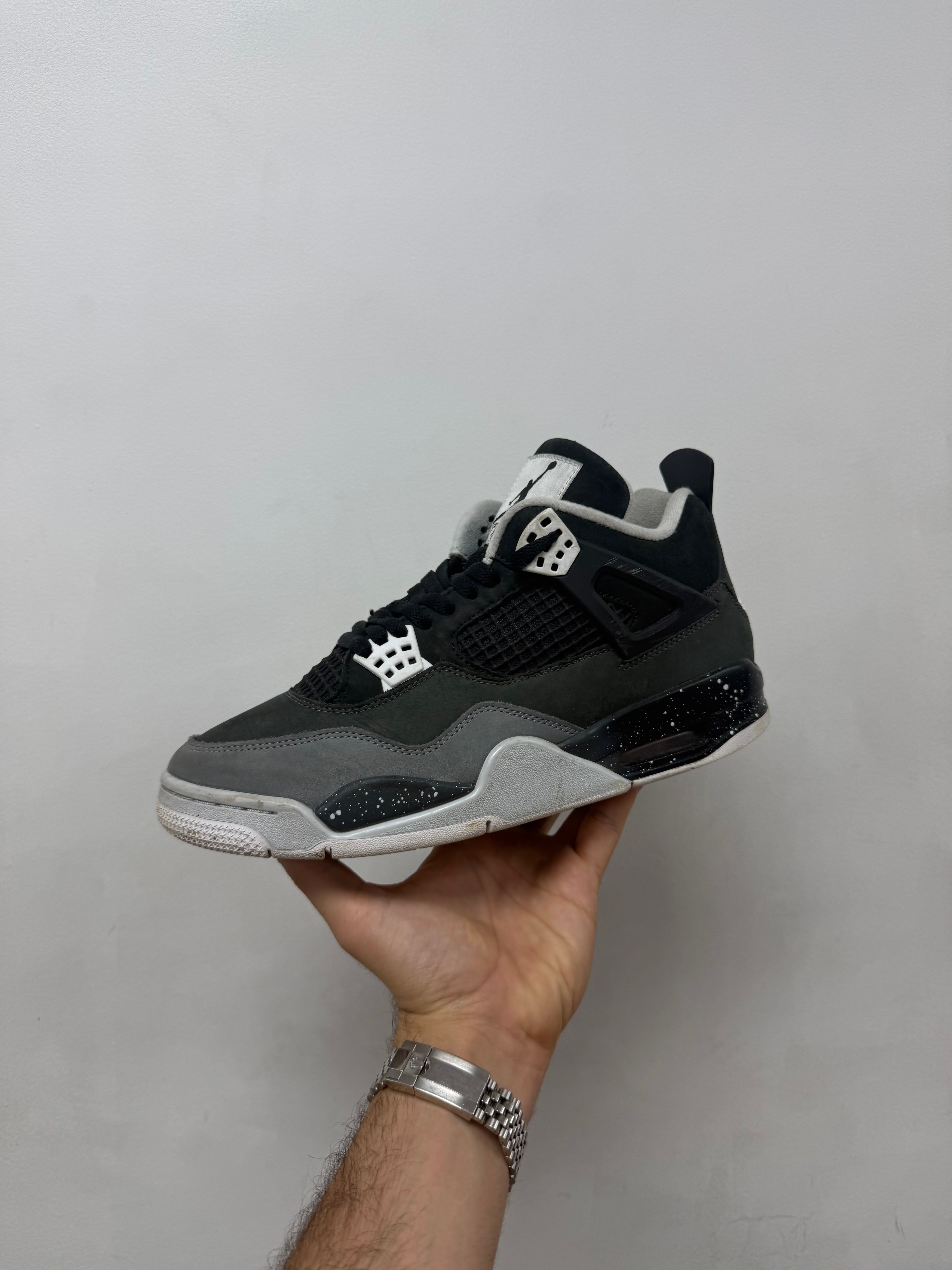 Jordan 4 Fear Sneakers