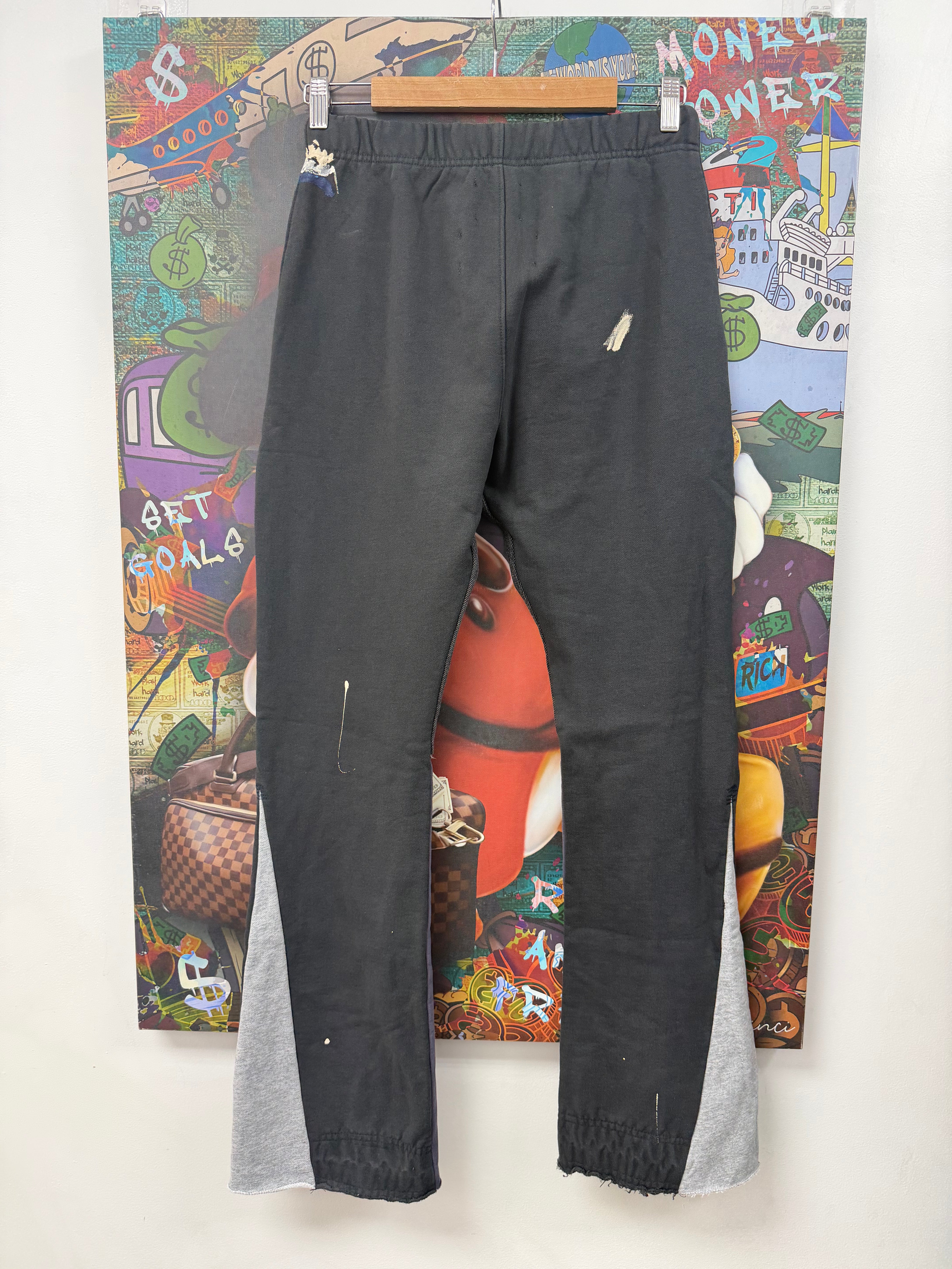 Gallery Dept Black Paint Splatter Sweats