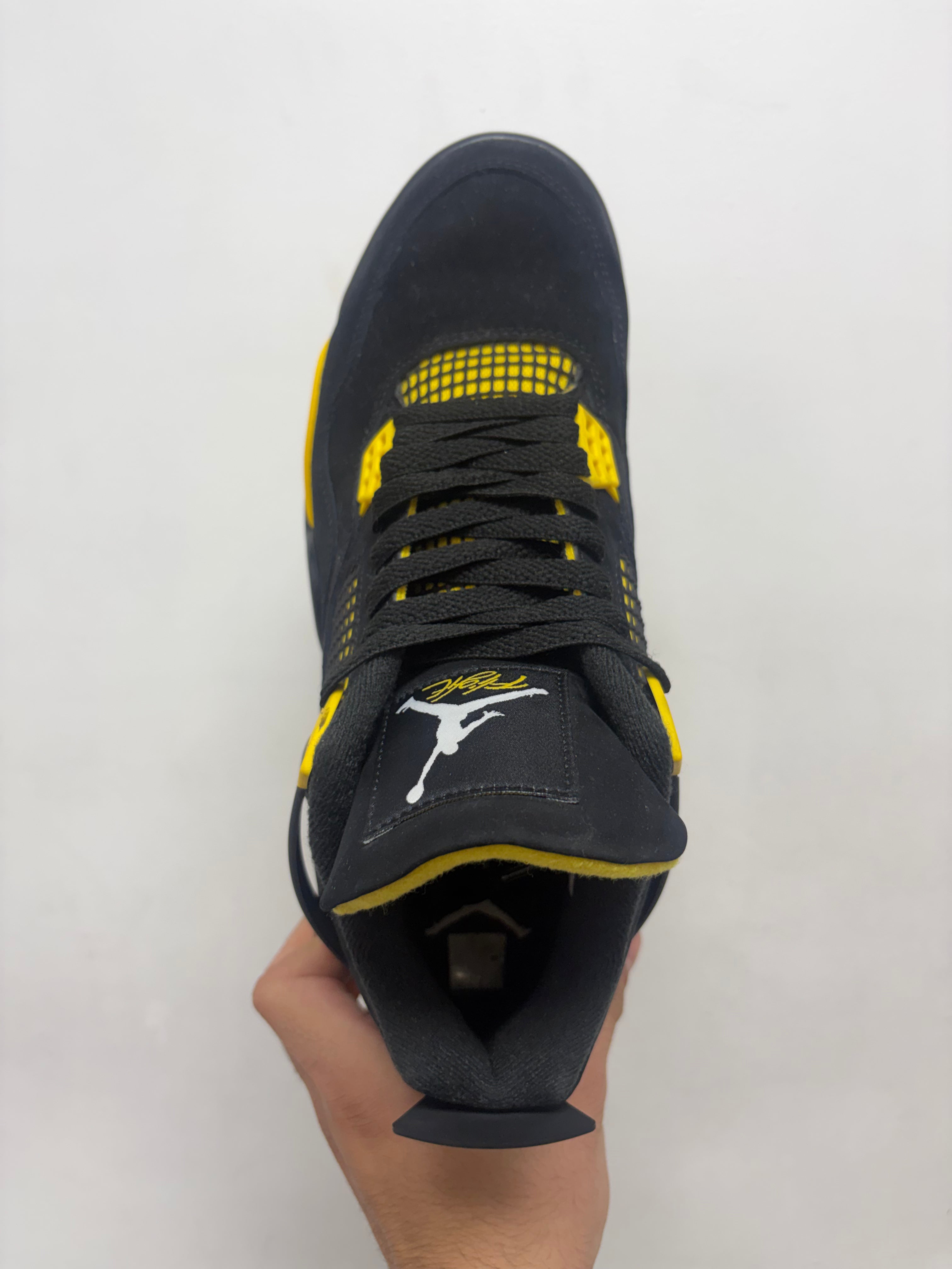 Jordan 4 Yellow Thunder Sneakers
