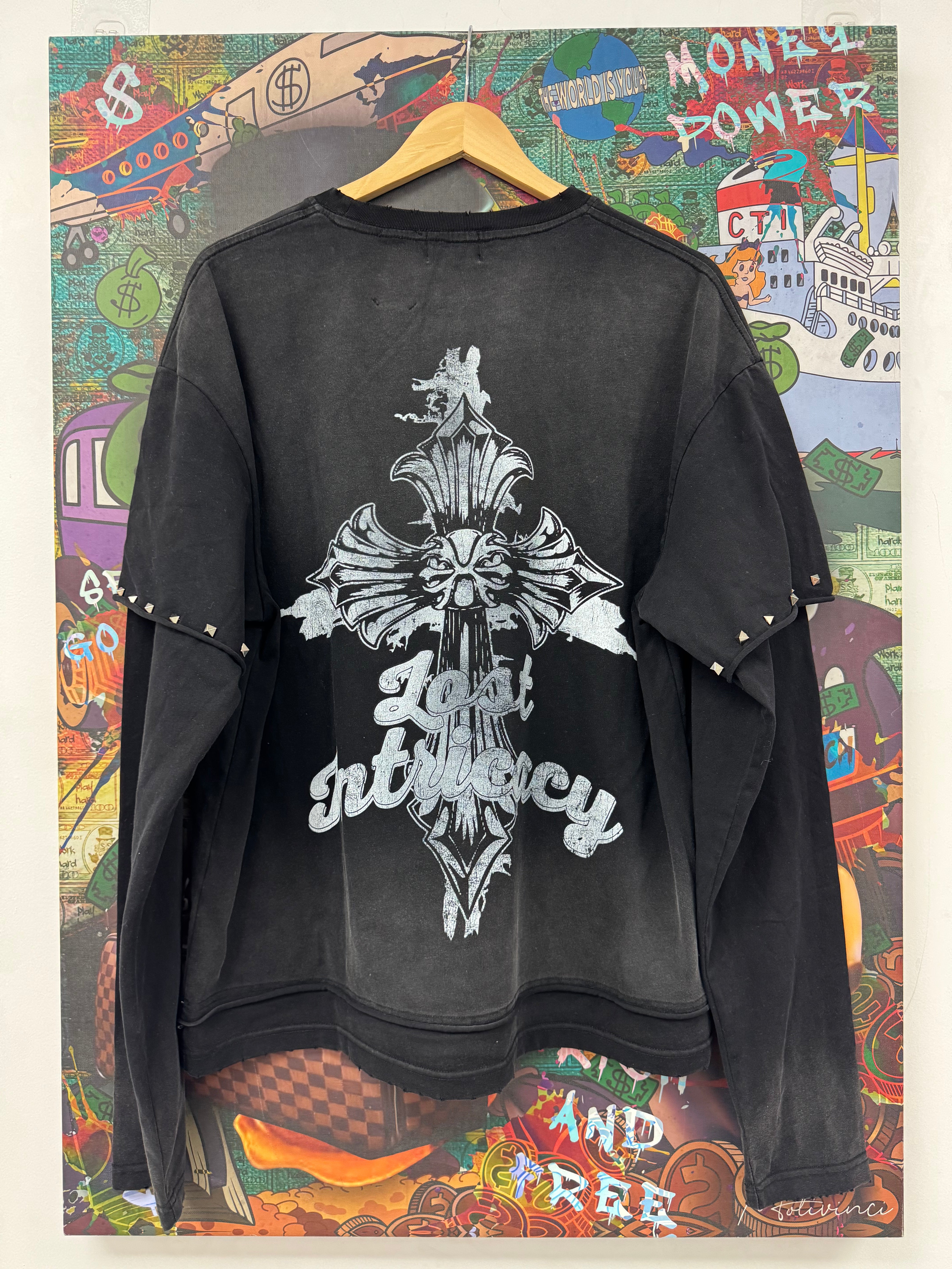 Lost Intricacy 'Westwood' Black & Red Long Sleeve