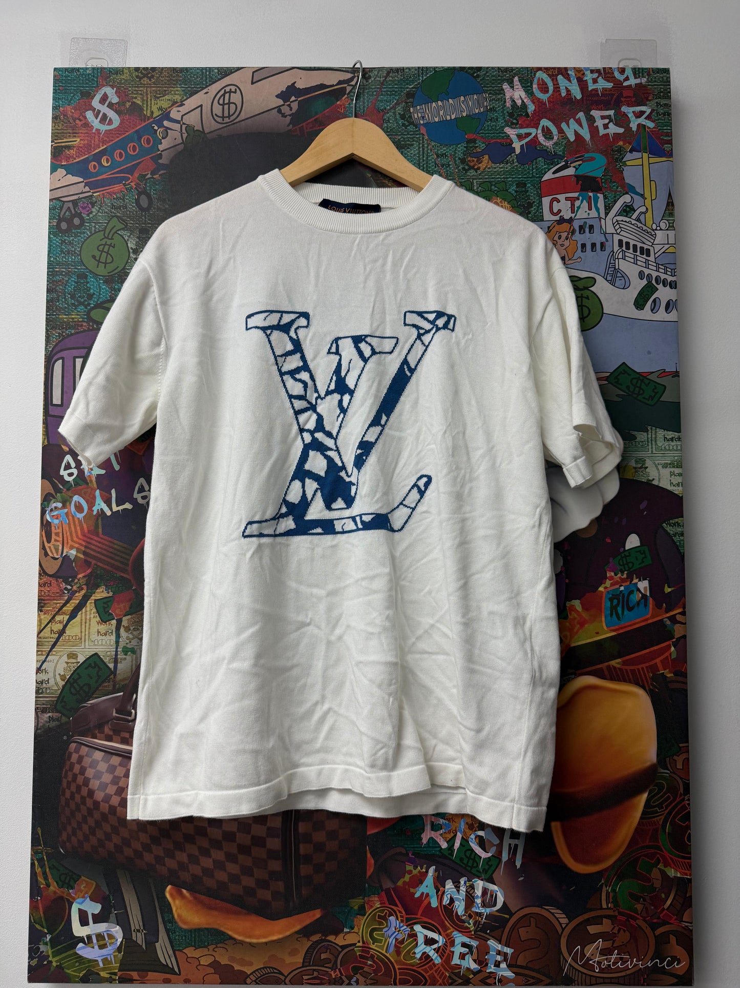 Louis Vuitton White Blue Embroidered Tee Tee