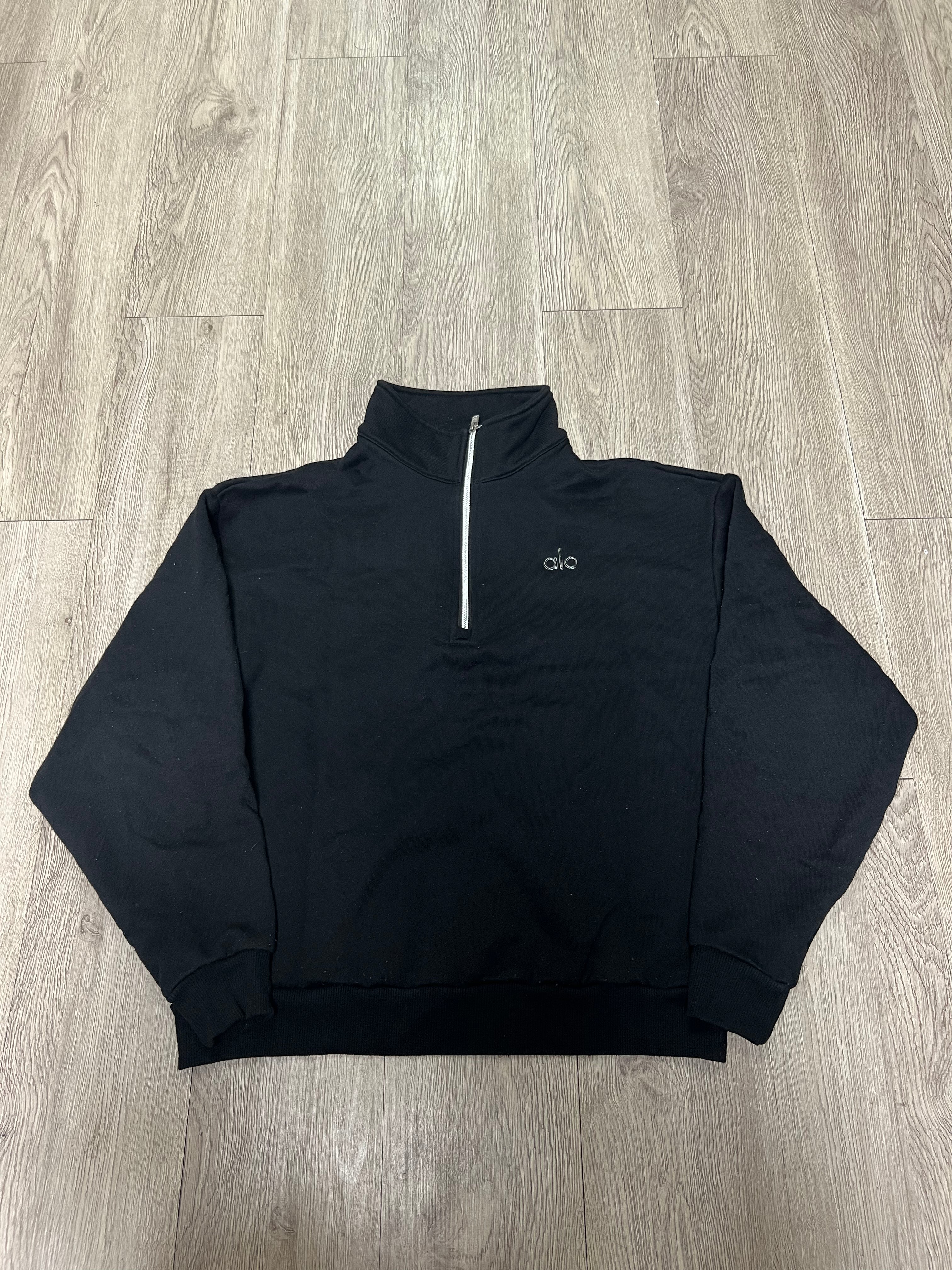ALO Black Accolade Quarter Zip (Cut Size Tag)