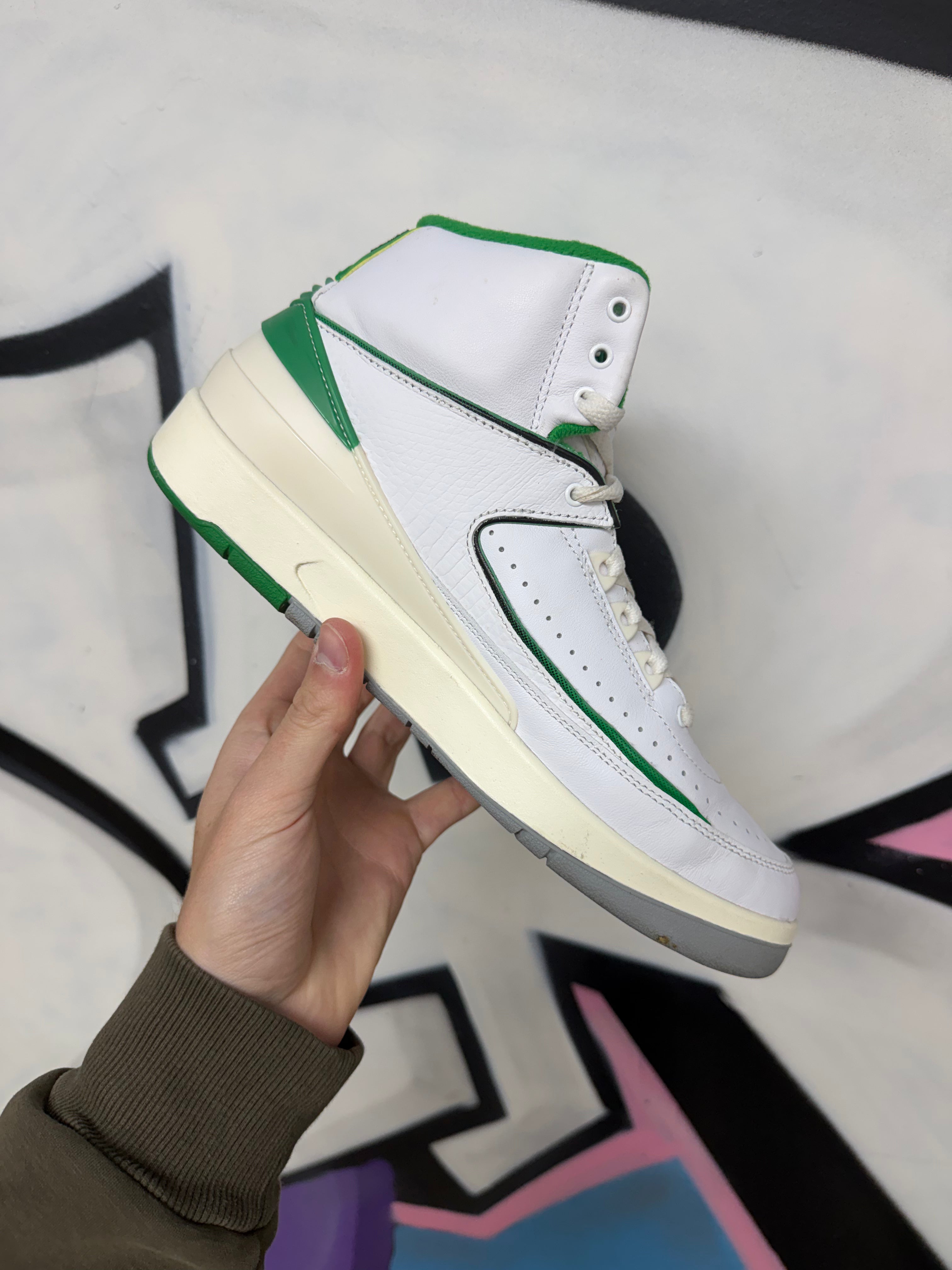 Jordan 2 Lucky Green Sneakers