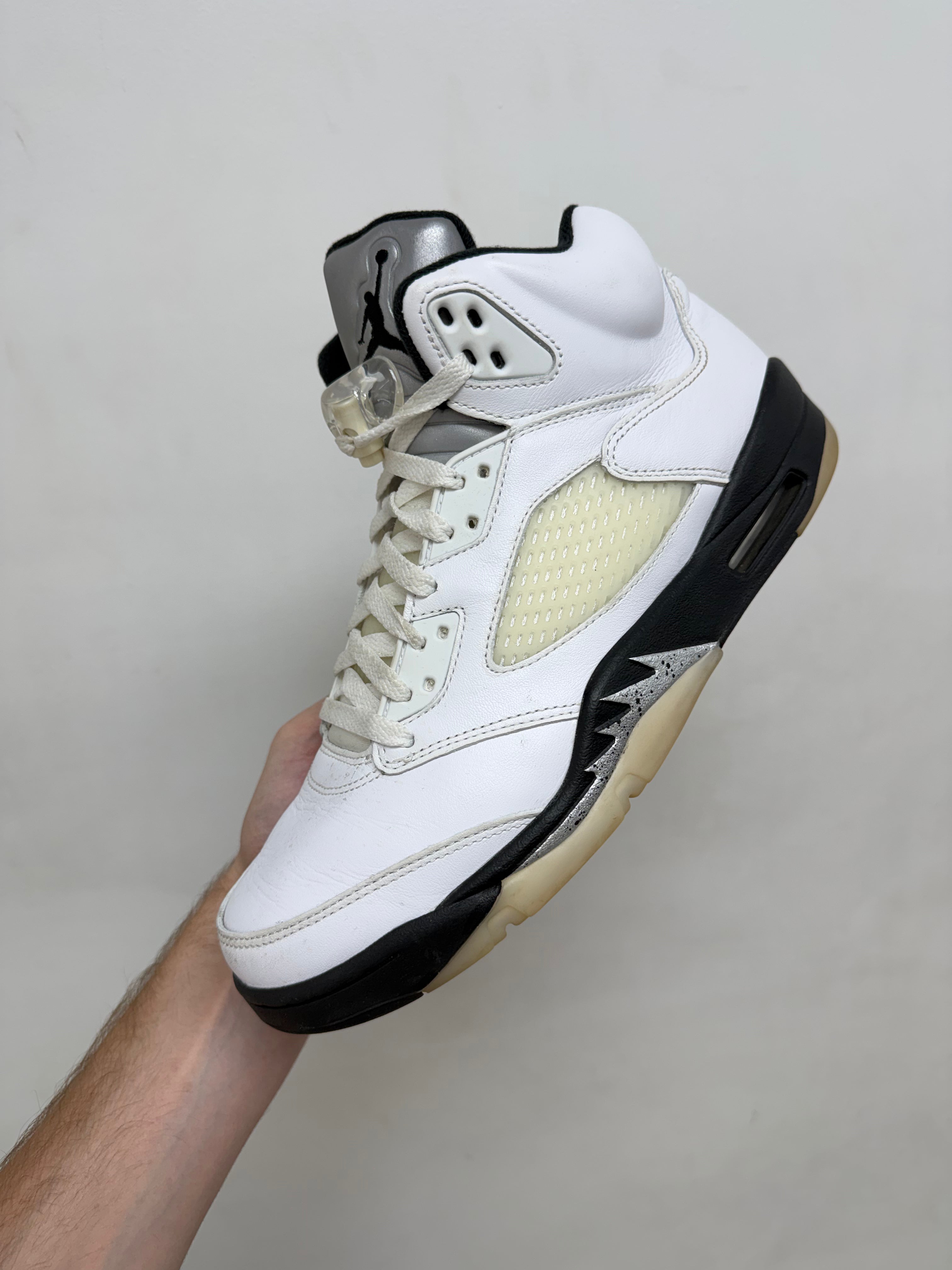 Jordan 5 Reverse Metallic Sneakers