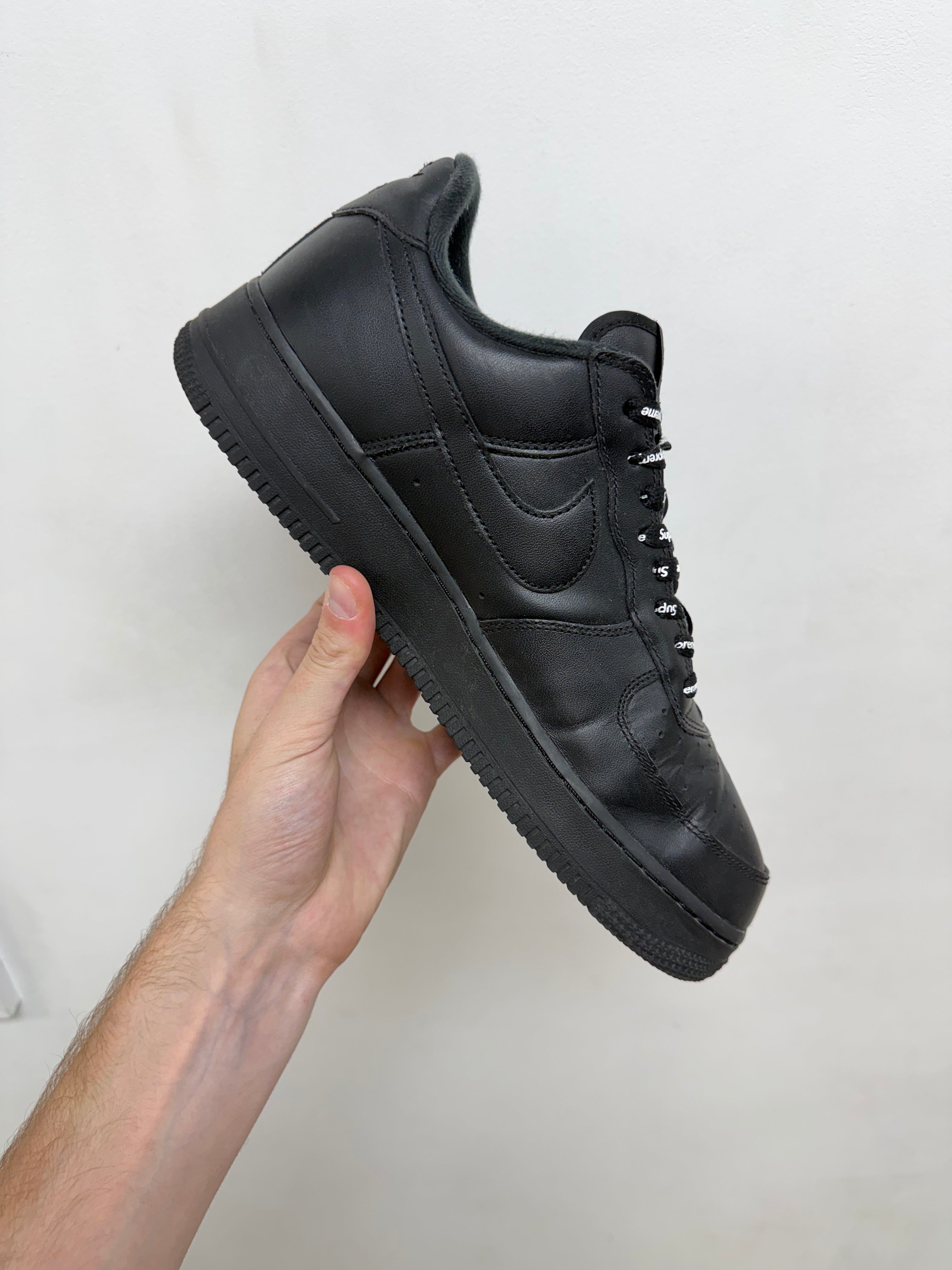 Nike Supreme AF1 Black Sneakers