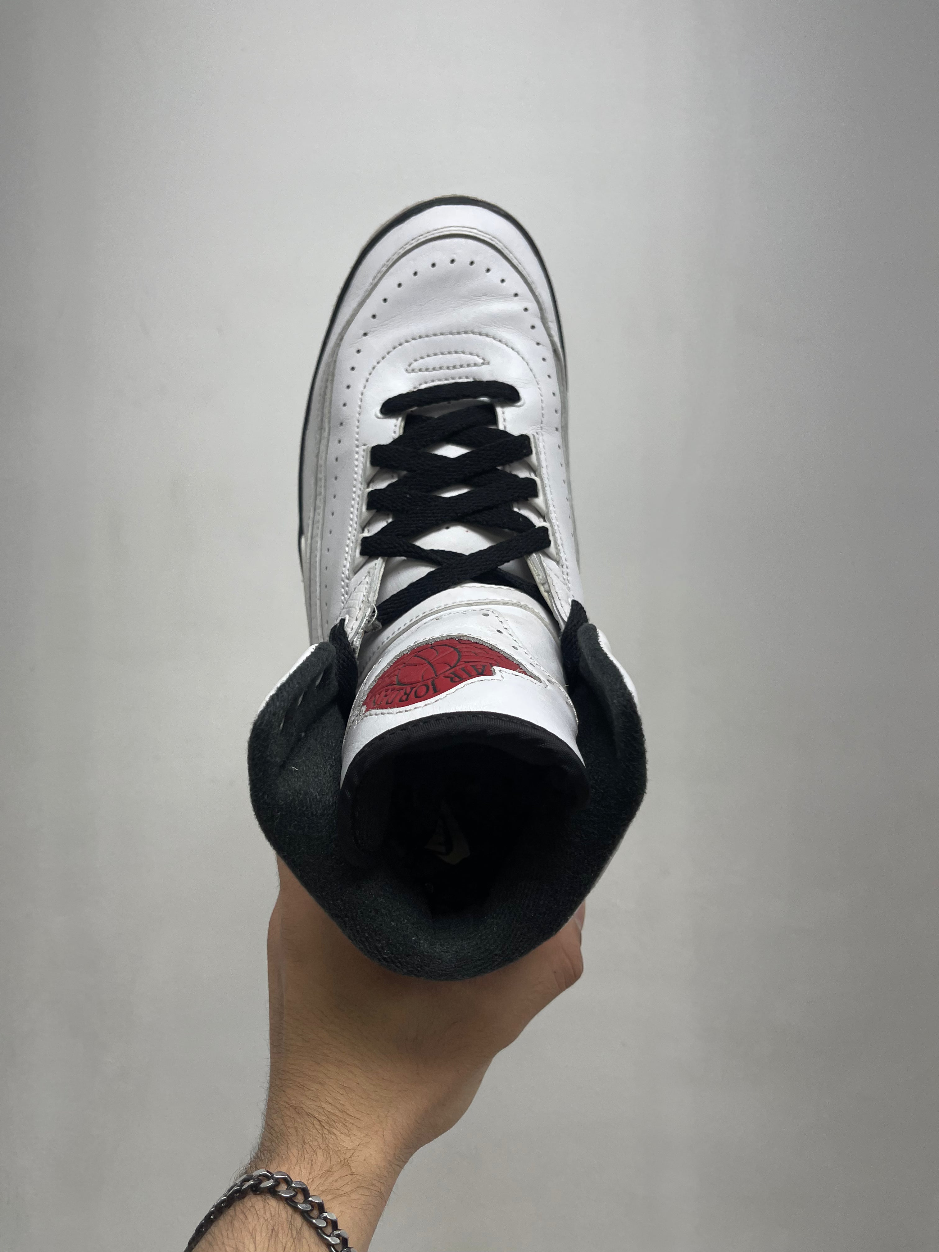 Jordan 2 Chicago Sneakers