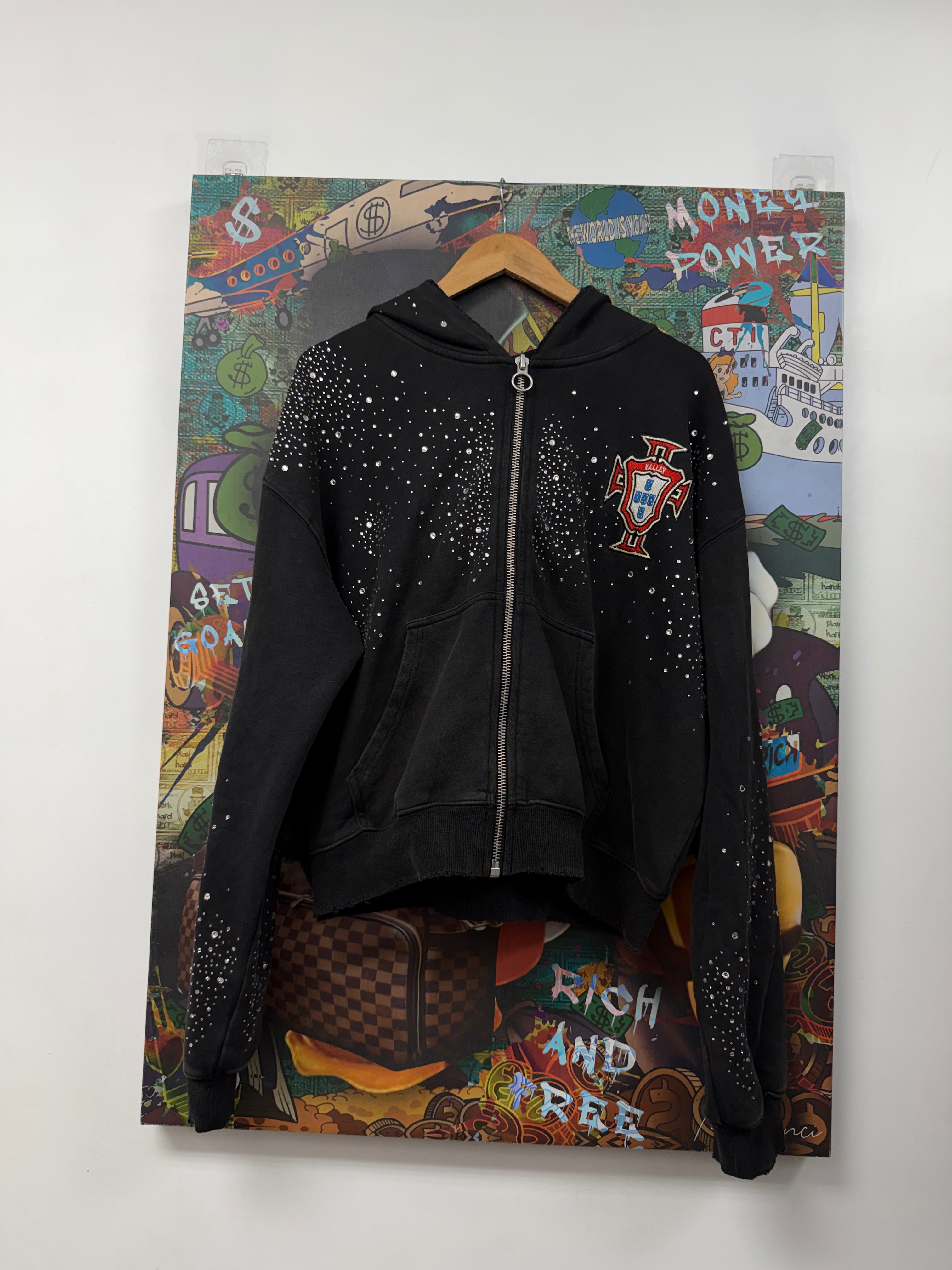 Vale Pluto Clustered Zip Up