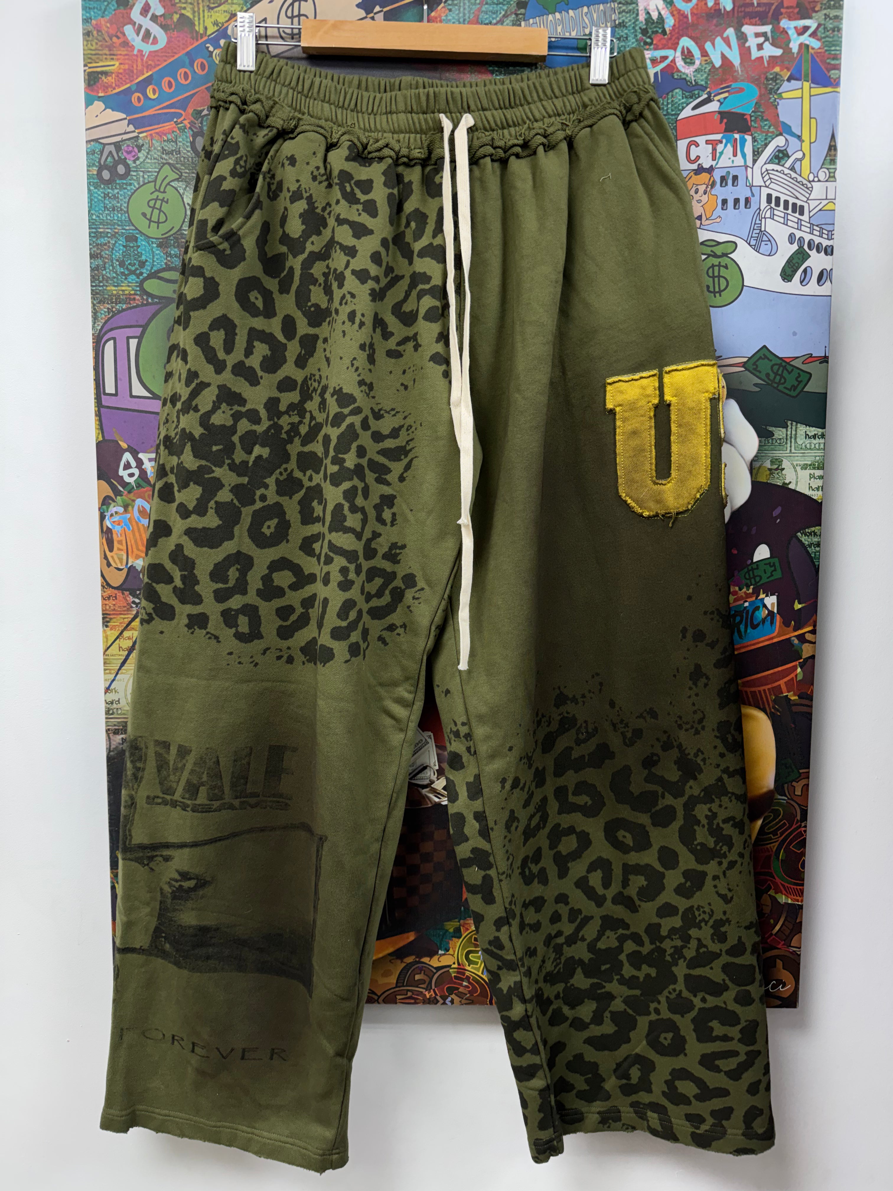 Vale Green Yellow Camo USA Sweats