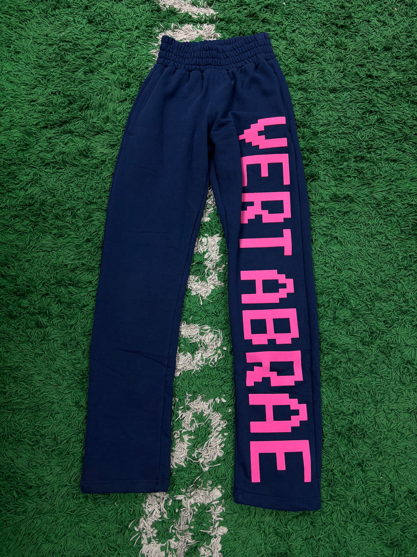 Vertabrae Sweats Navy Pink
