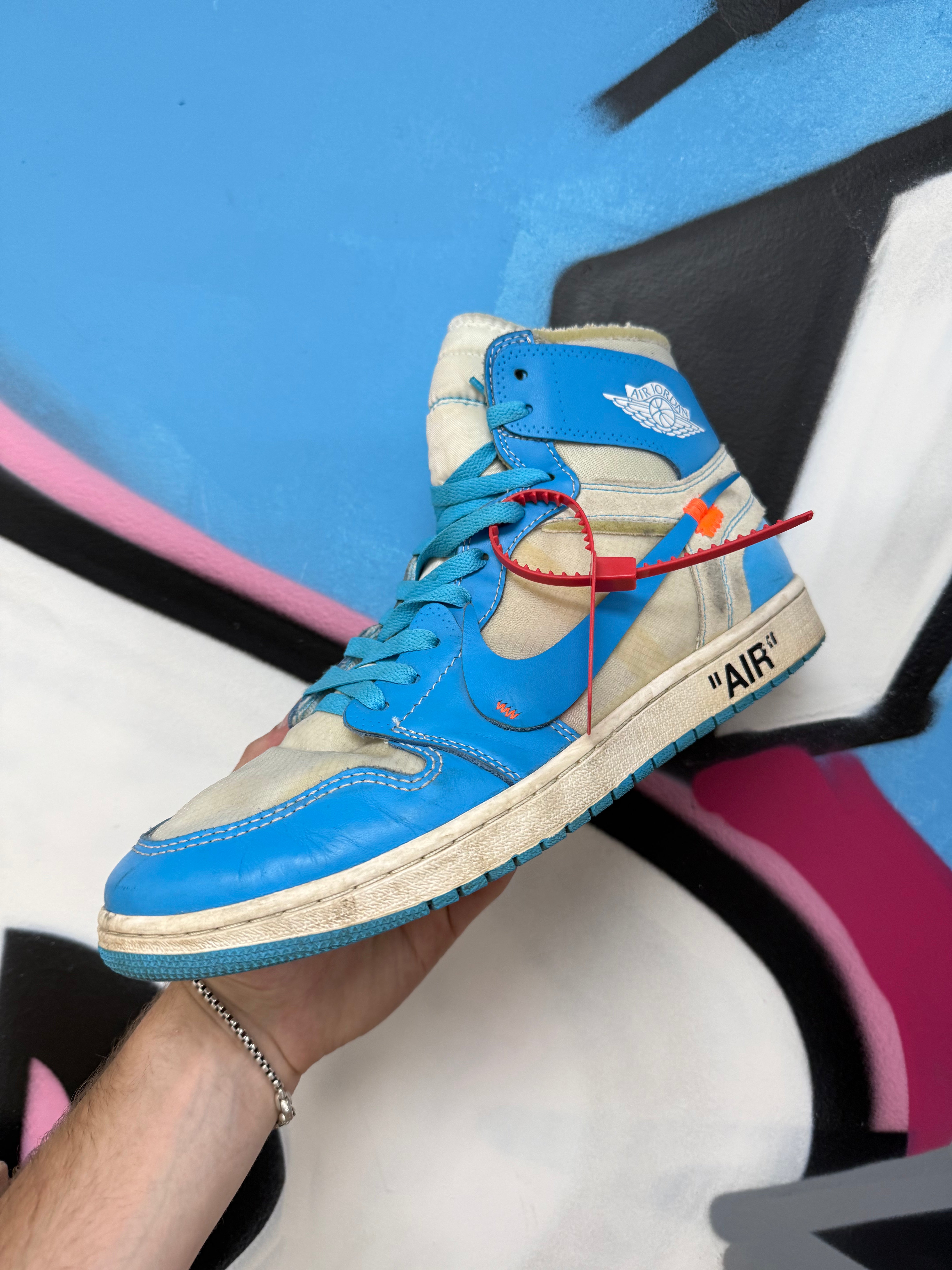 Nike Off White University Blue Sneakers