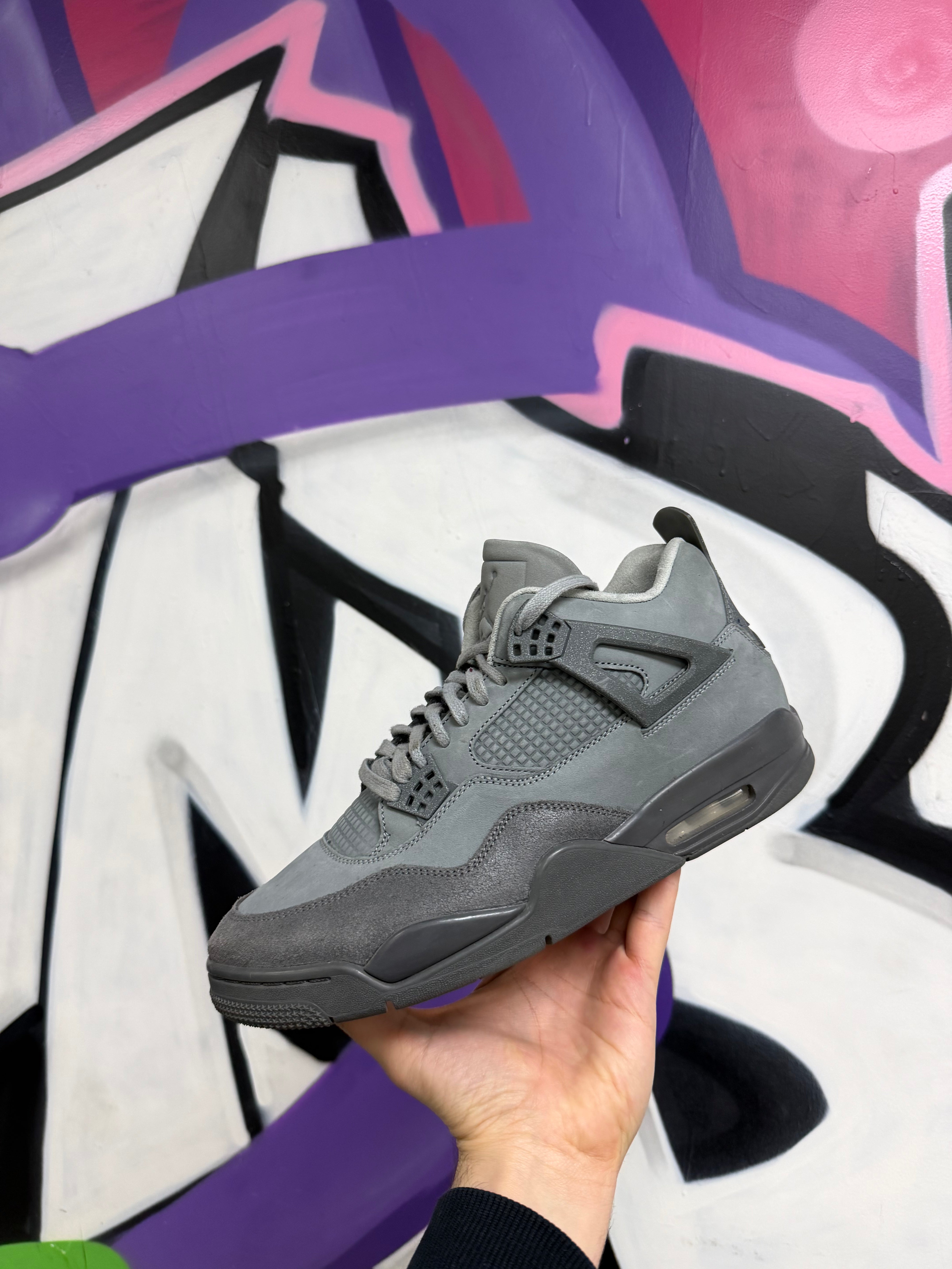 Jordan 4 Wet Cement Sneakers