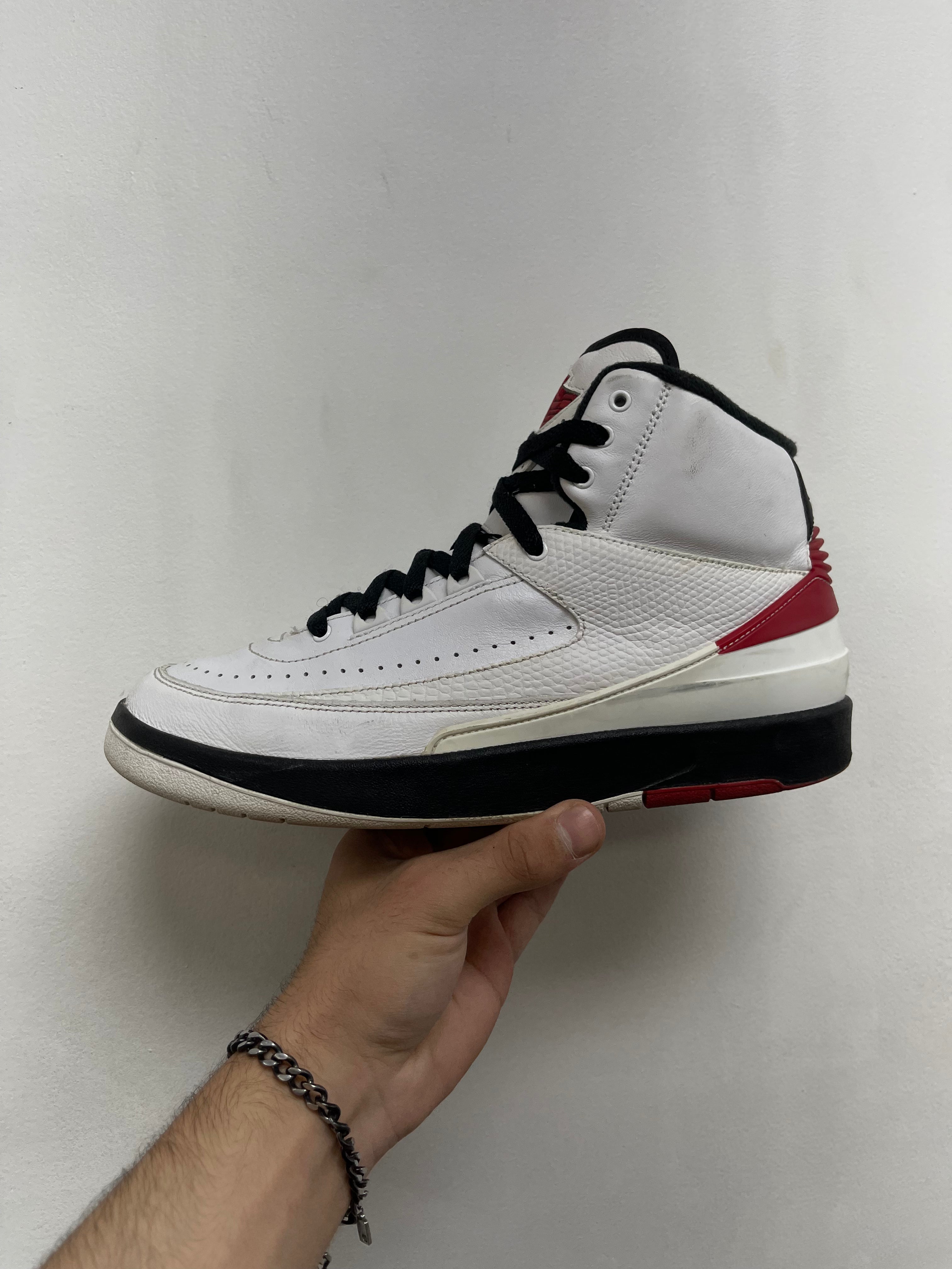 Jordan 2 Chicago Sneakers