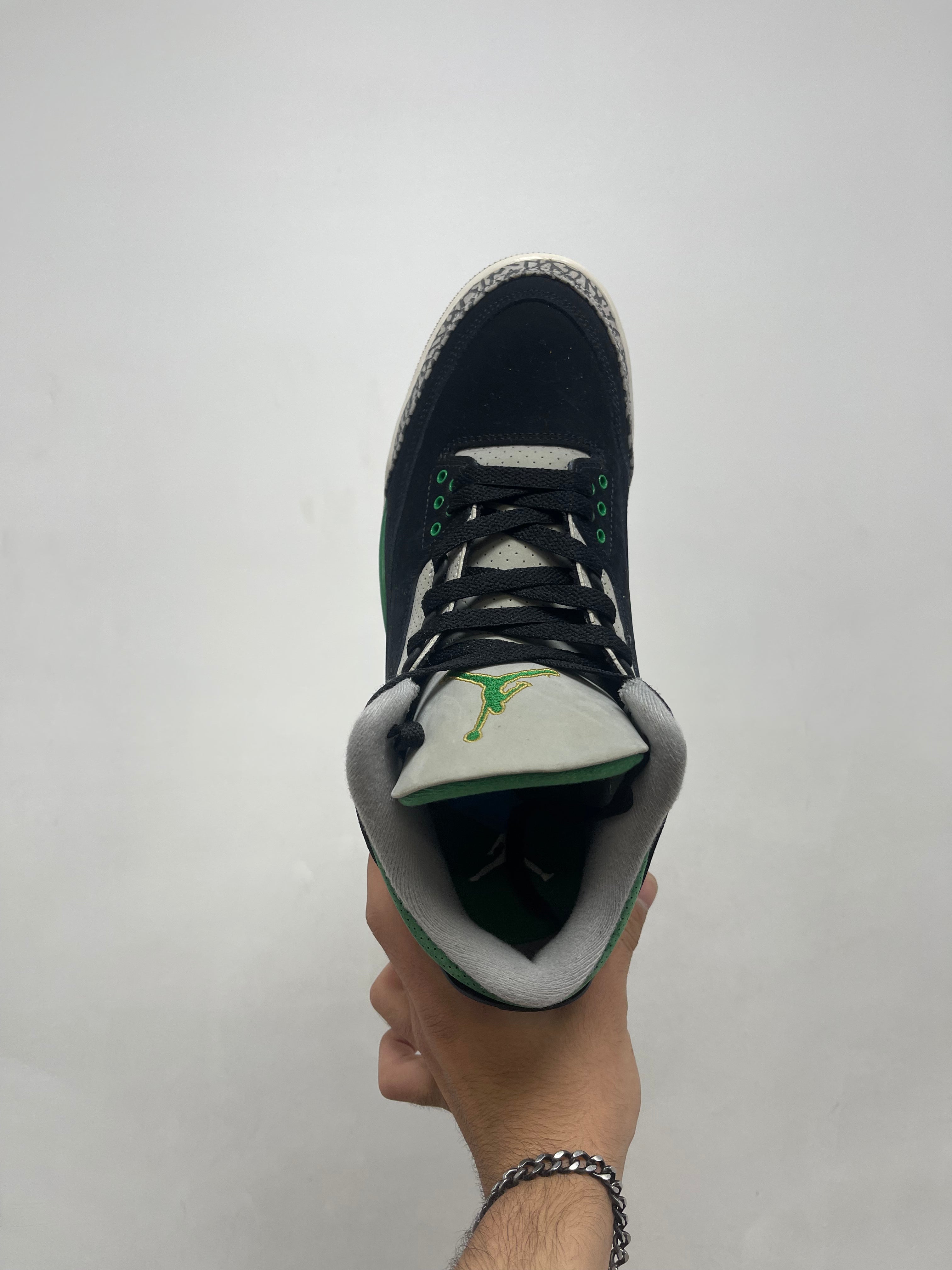 Jordan 3 Pine Green Sneakers