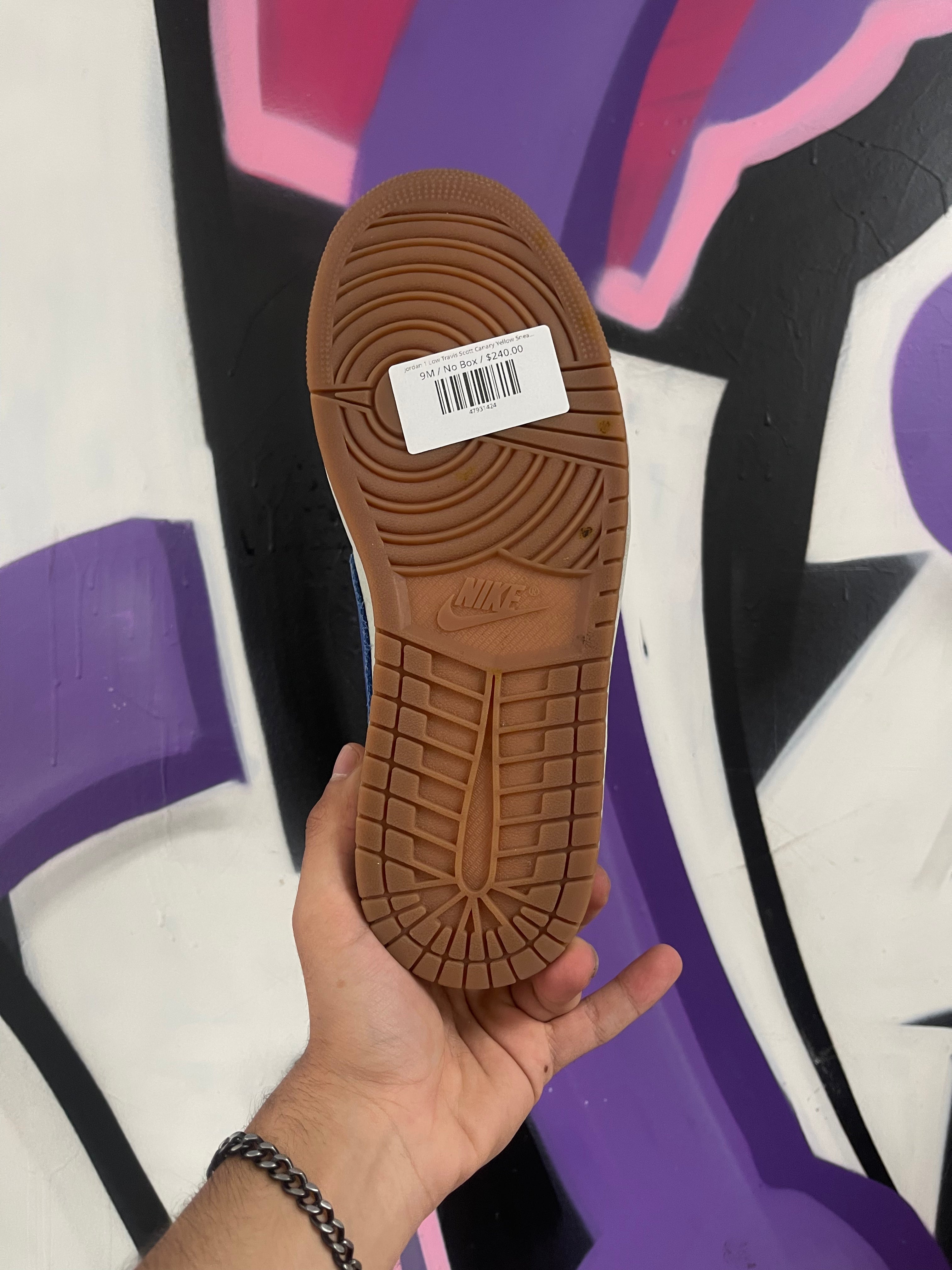 Jordan 1 Low Travis Scott Canary Yellow Sneakers
