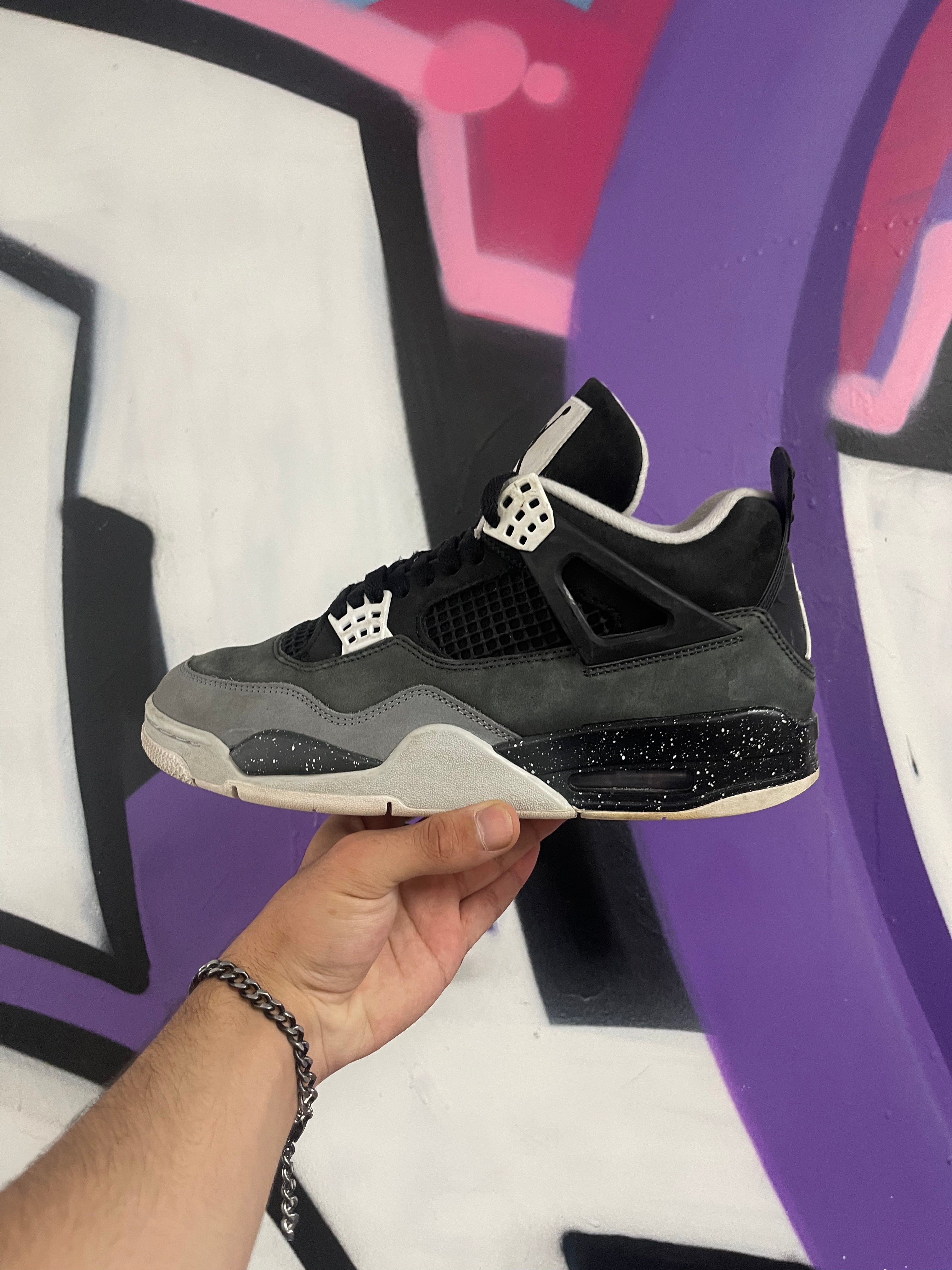 Jordan 4 Fear Sneakers