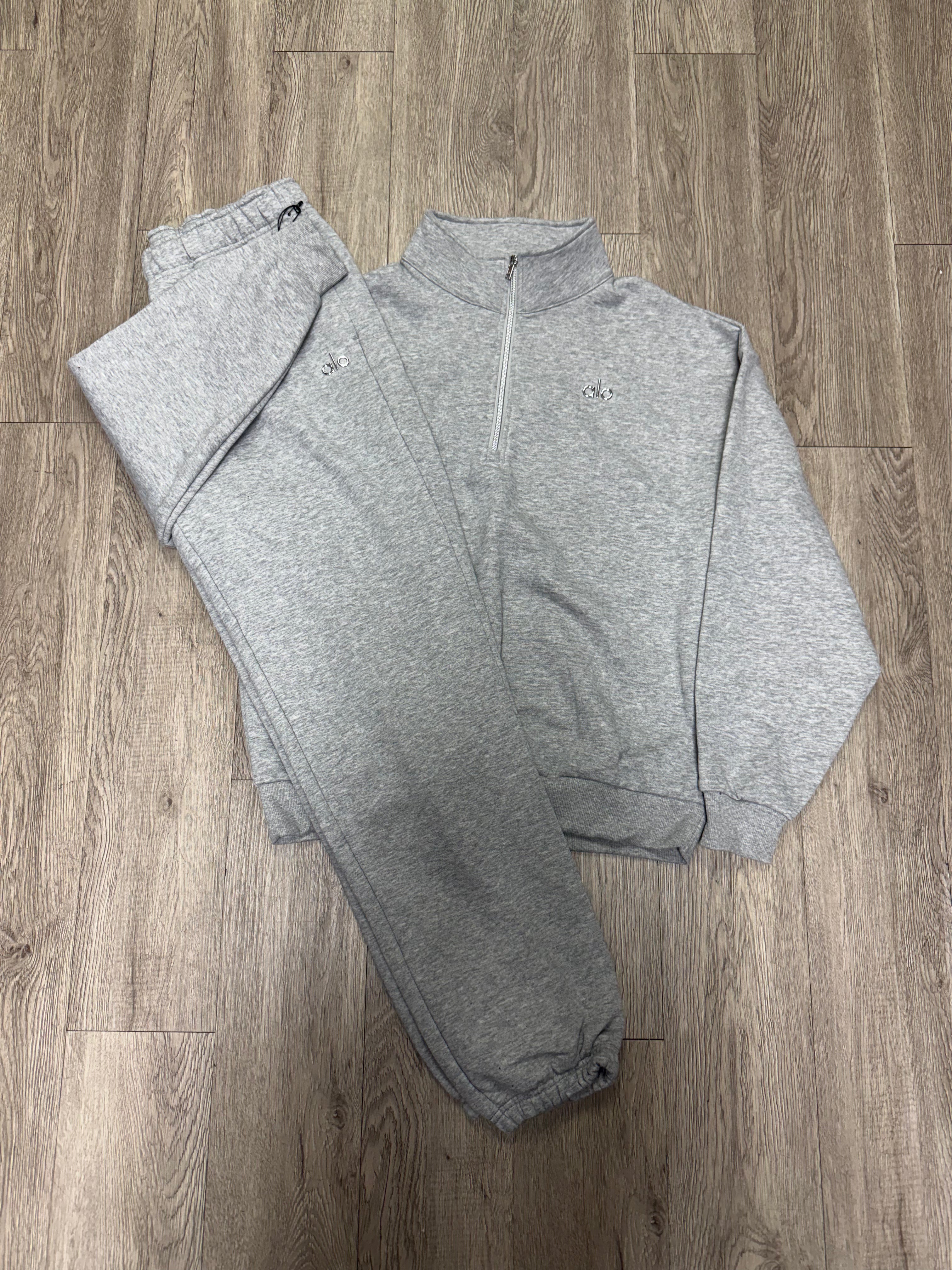 Alo Grey Accolade Quarter Zip Sweatsuit