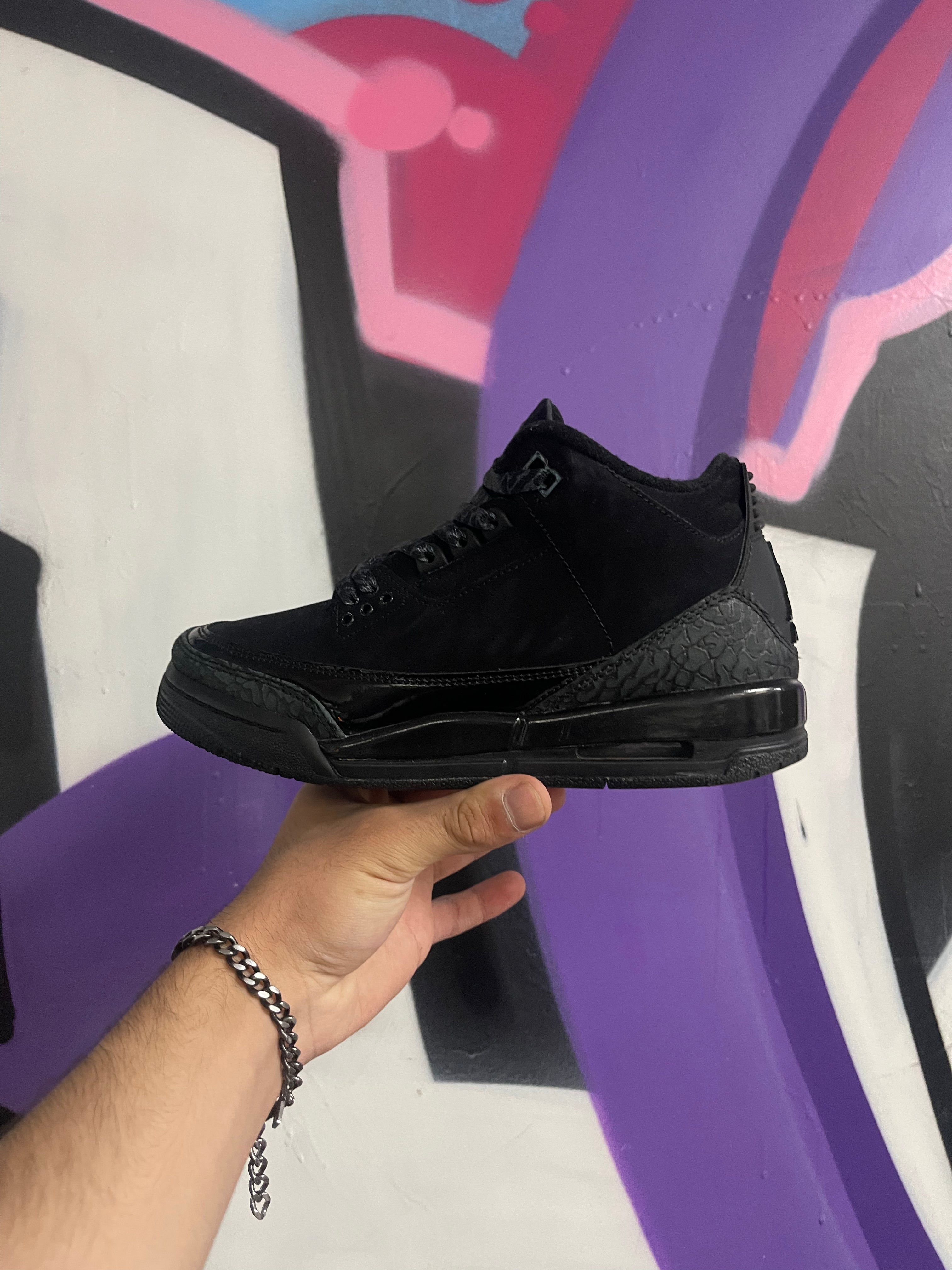Jordan 3 Black Cat Sneakers